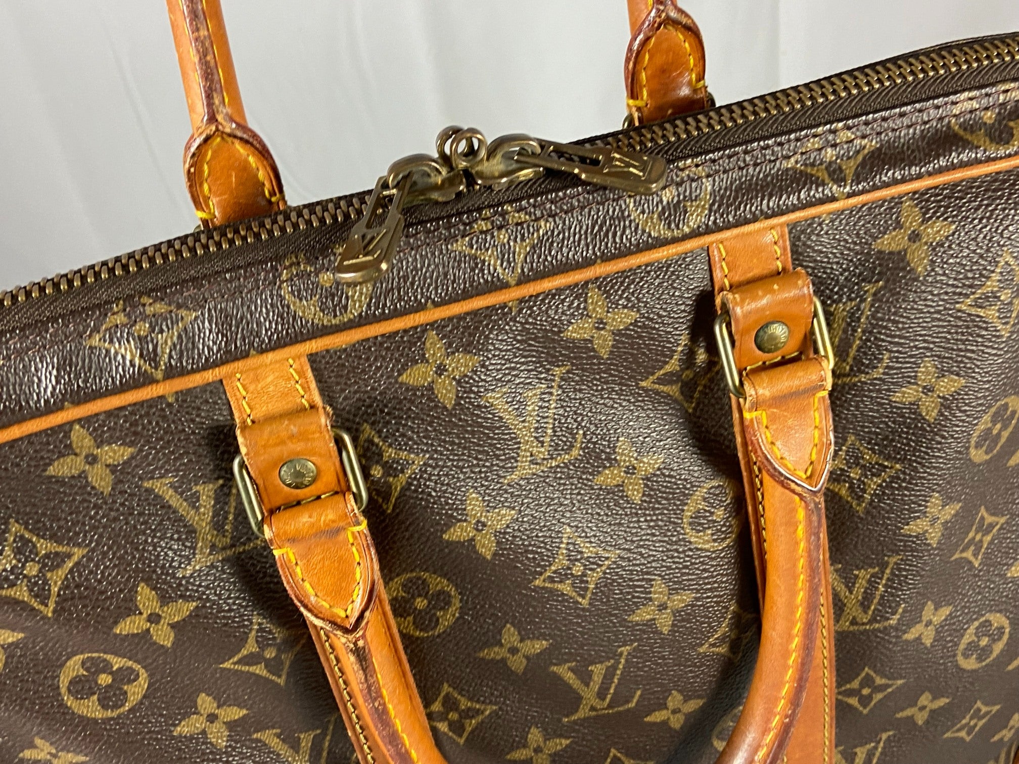 Louis Vuitton Porte Documents Voyage Monogram Canvas