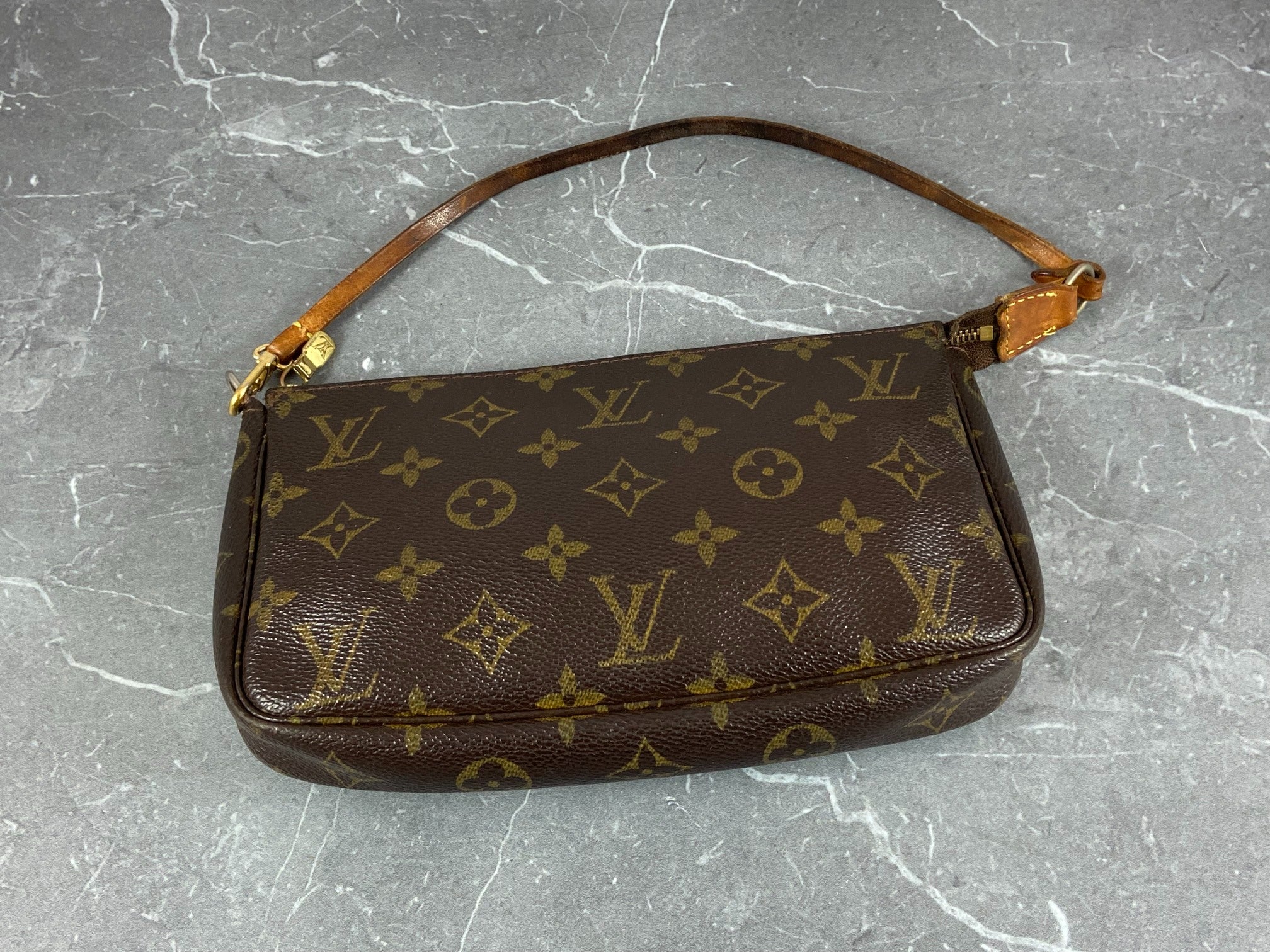 Louis Vuitton Pochette Accessoires Monogram Canvas