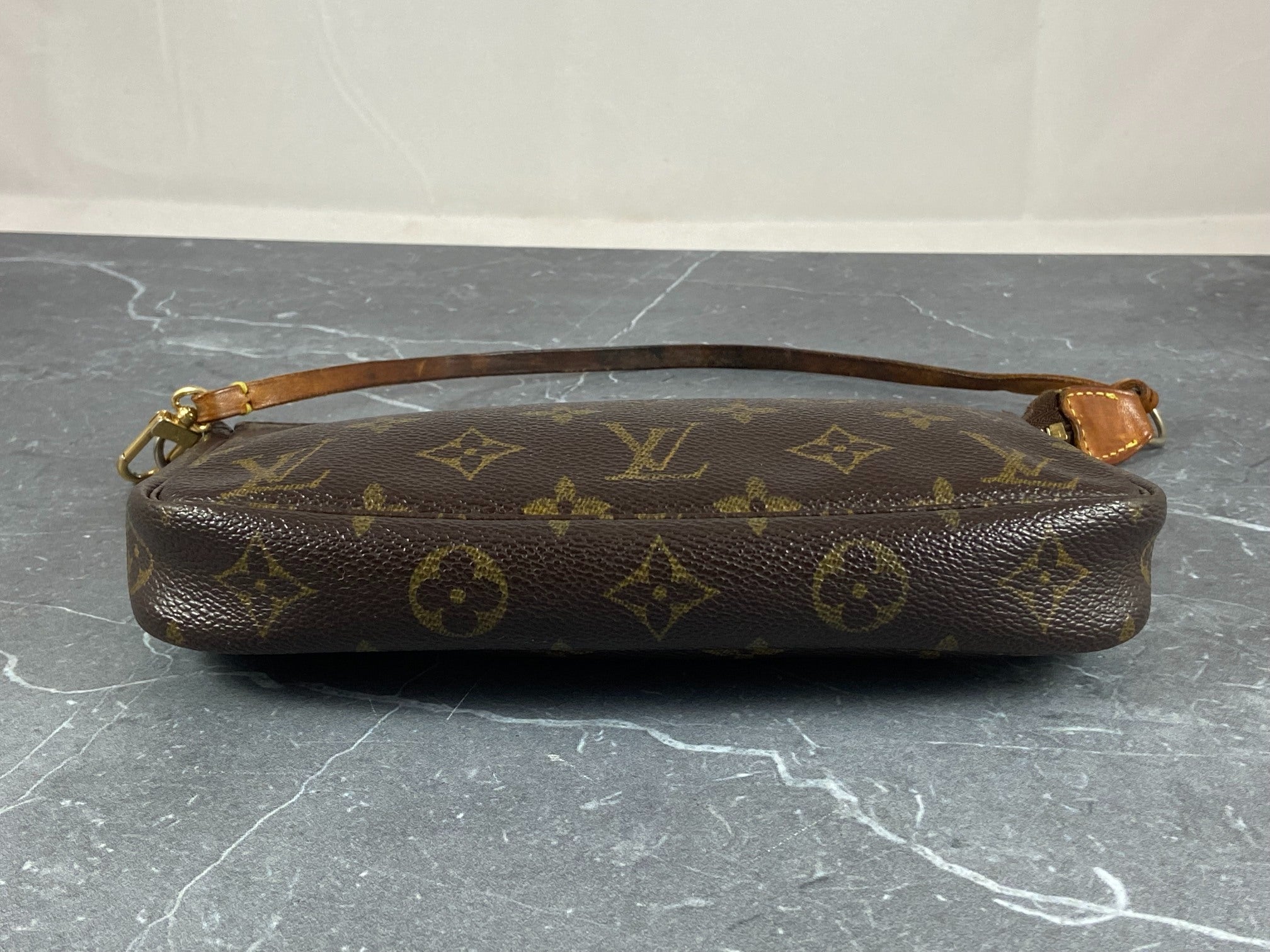 Louis Vuitton Pochette Accessoires Monogram Canvas