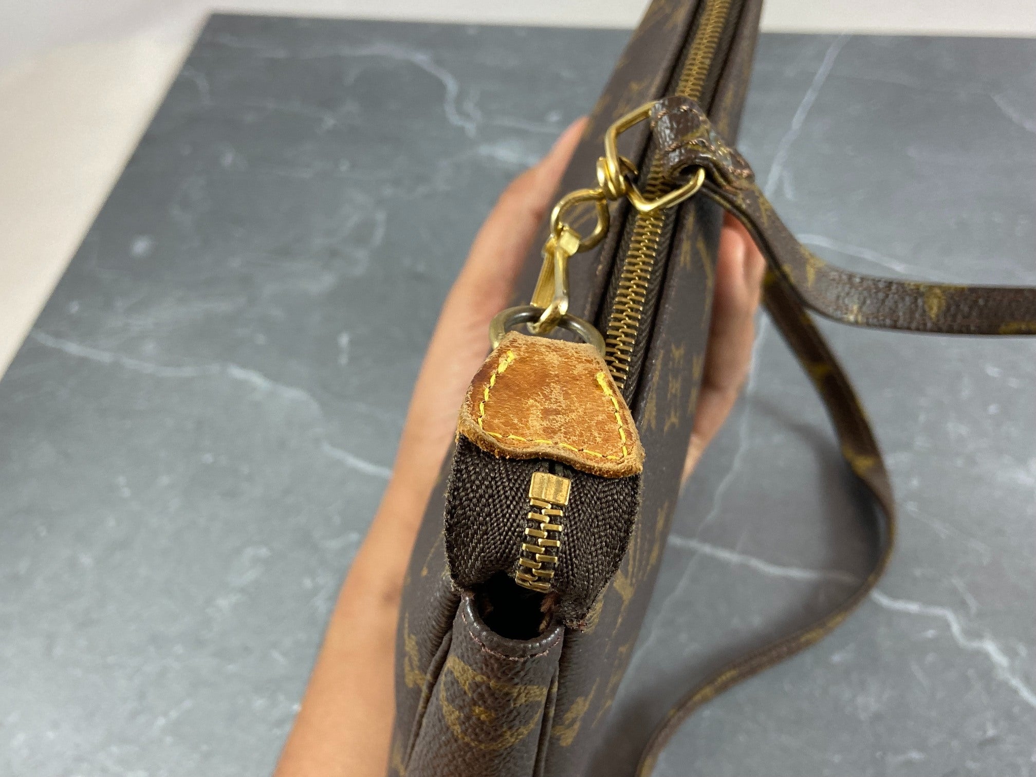 Louis Vuitton Pochette Accessoires Monogram Canvas