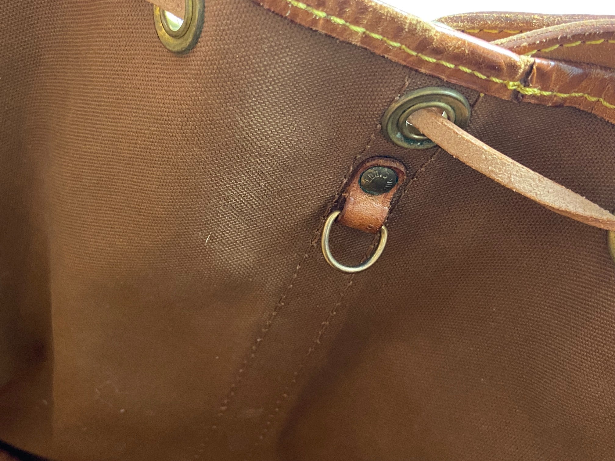 Louis Vuitton Sac Noé Petit Monogram Canvas