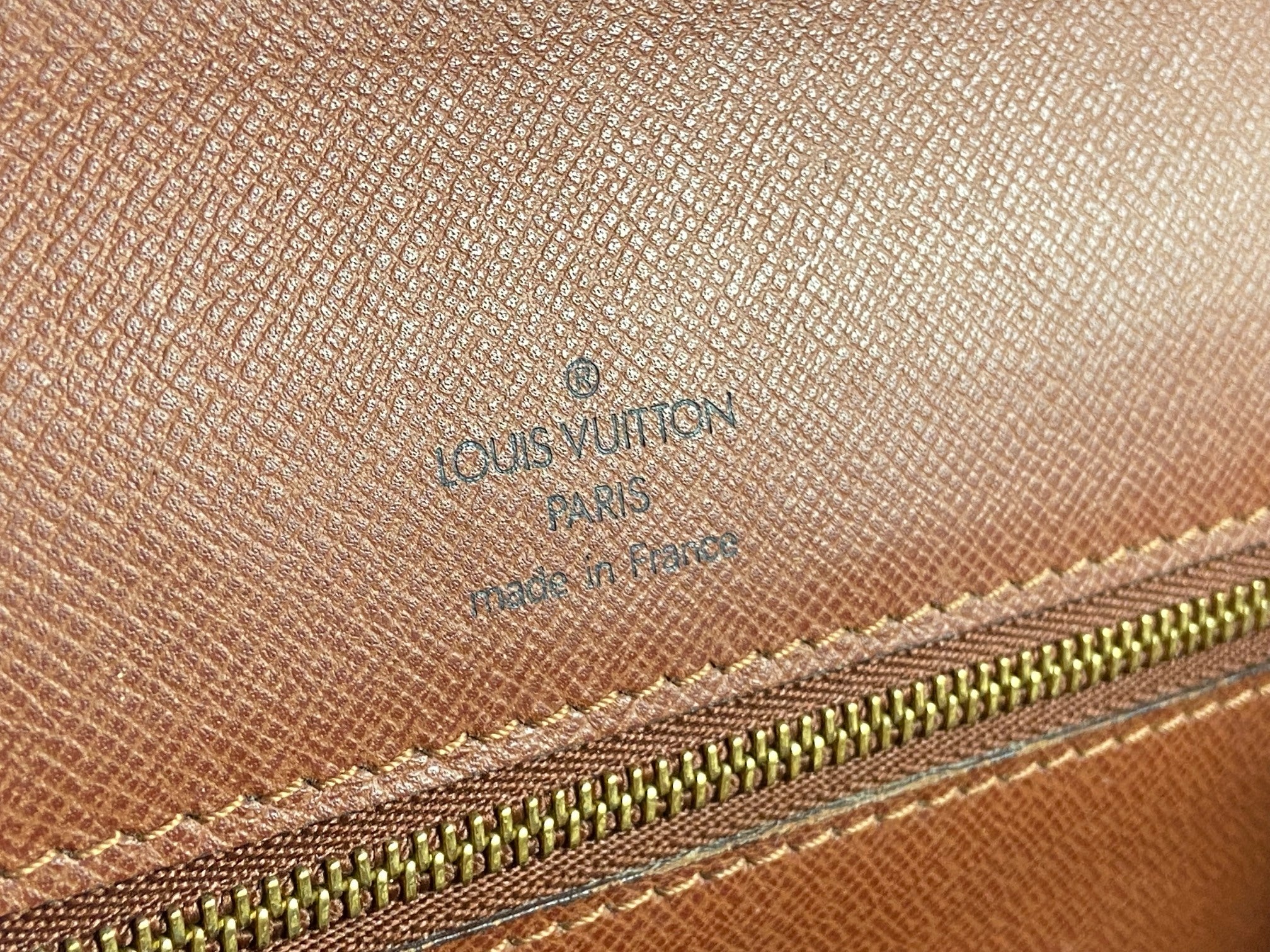 Louis Vuitton Monceau 28 Monogram Canvas