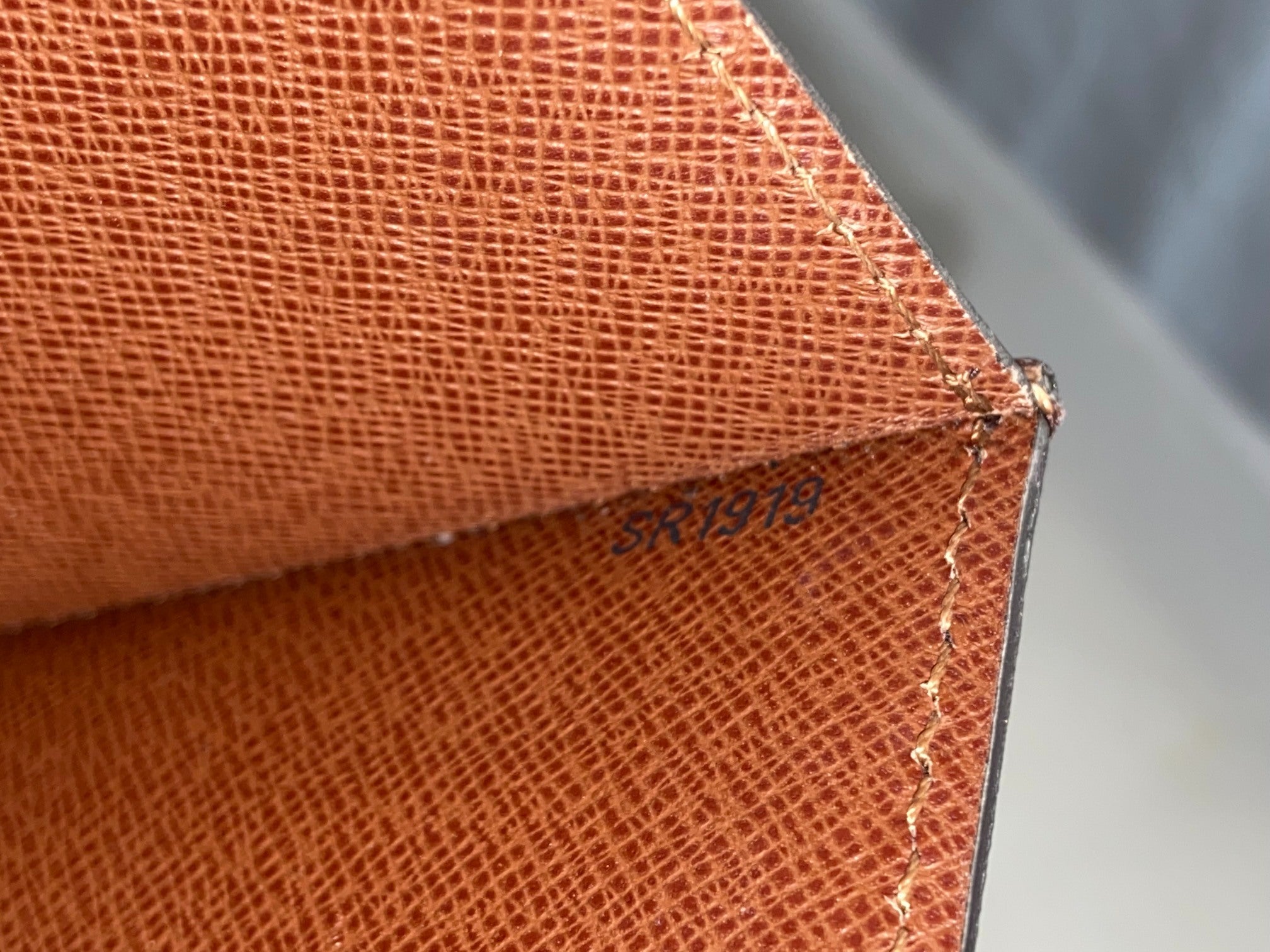 Louis Vuitton Monceau 28 Monogram Canvas