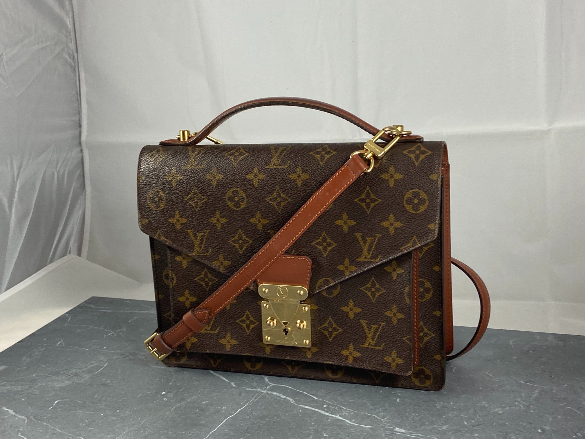 Louis Vuitton Monceau 28 Monogram Canvas