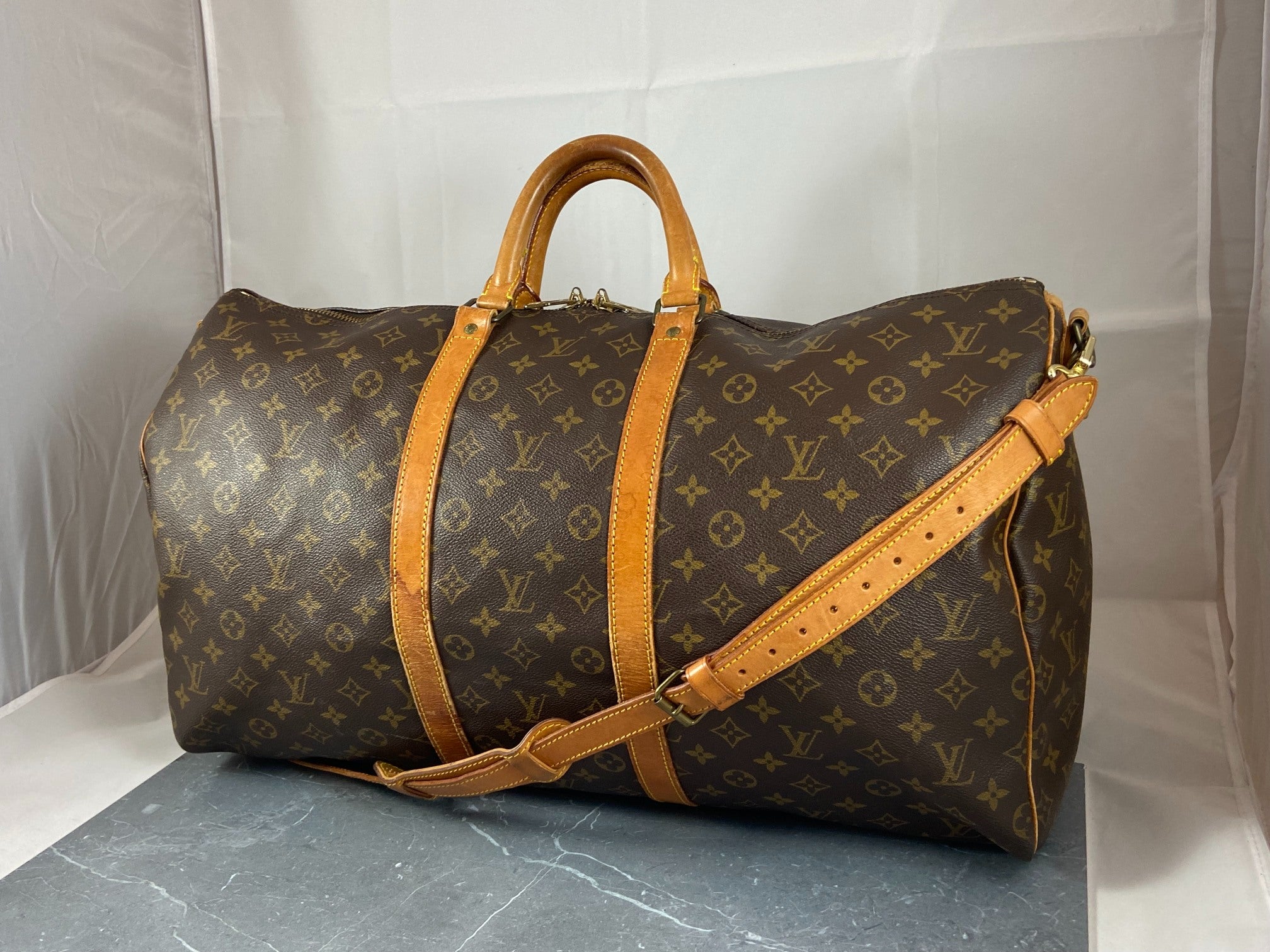 Louis Vuitton Keepall 55 Bandoulière Monogram Canvas