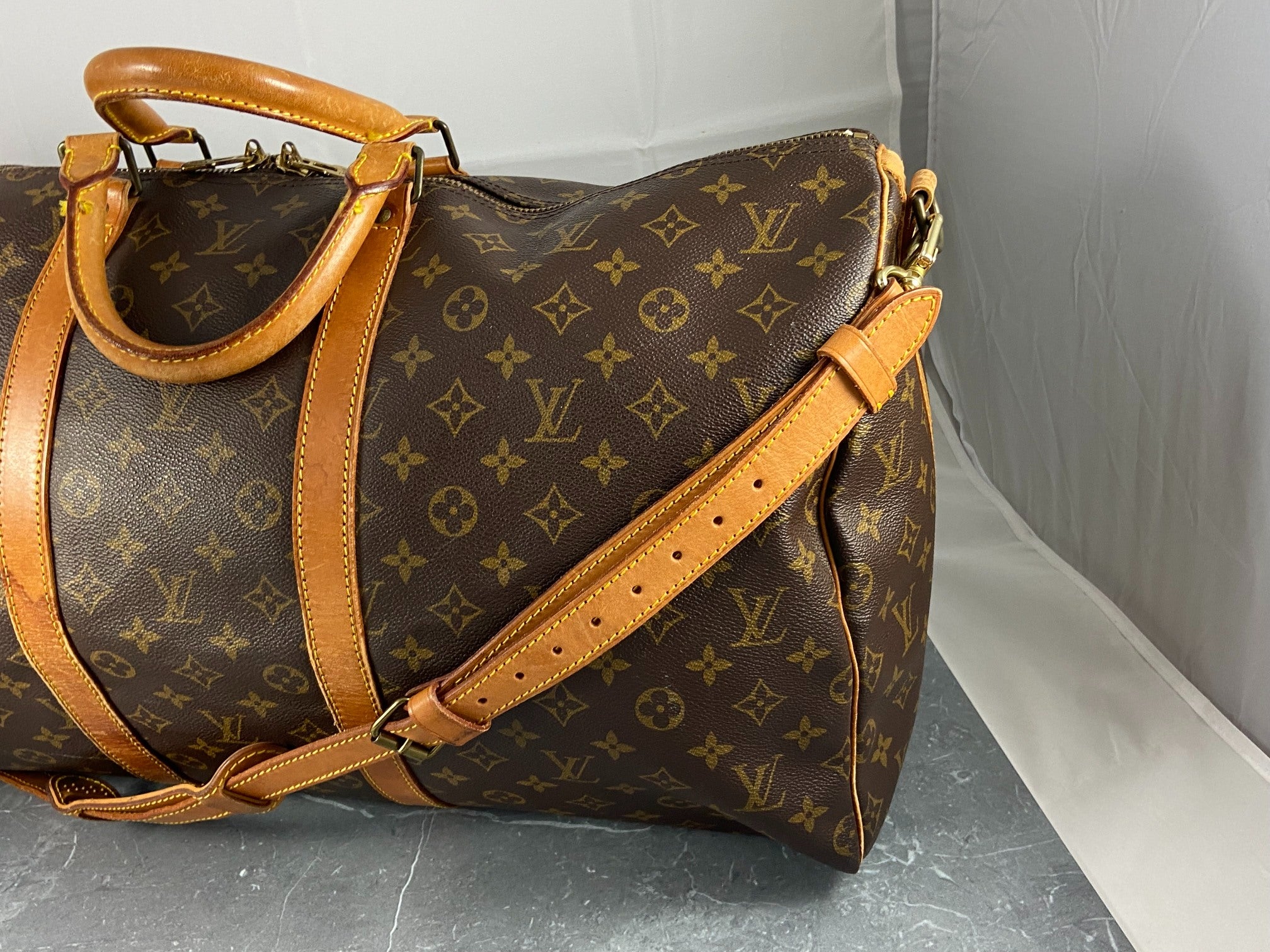 Louis Vuitton Keepall 55 Bandoulière Monogram Canvas