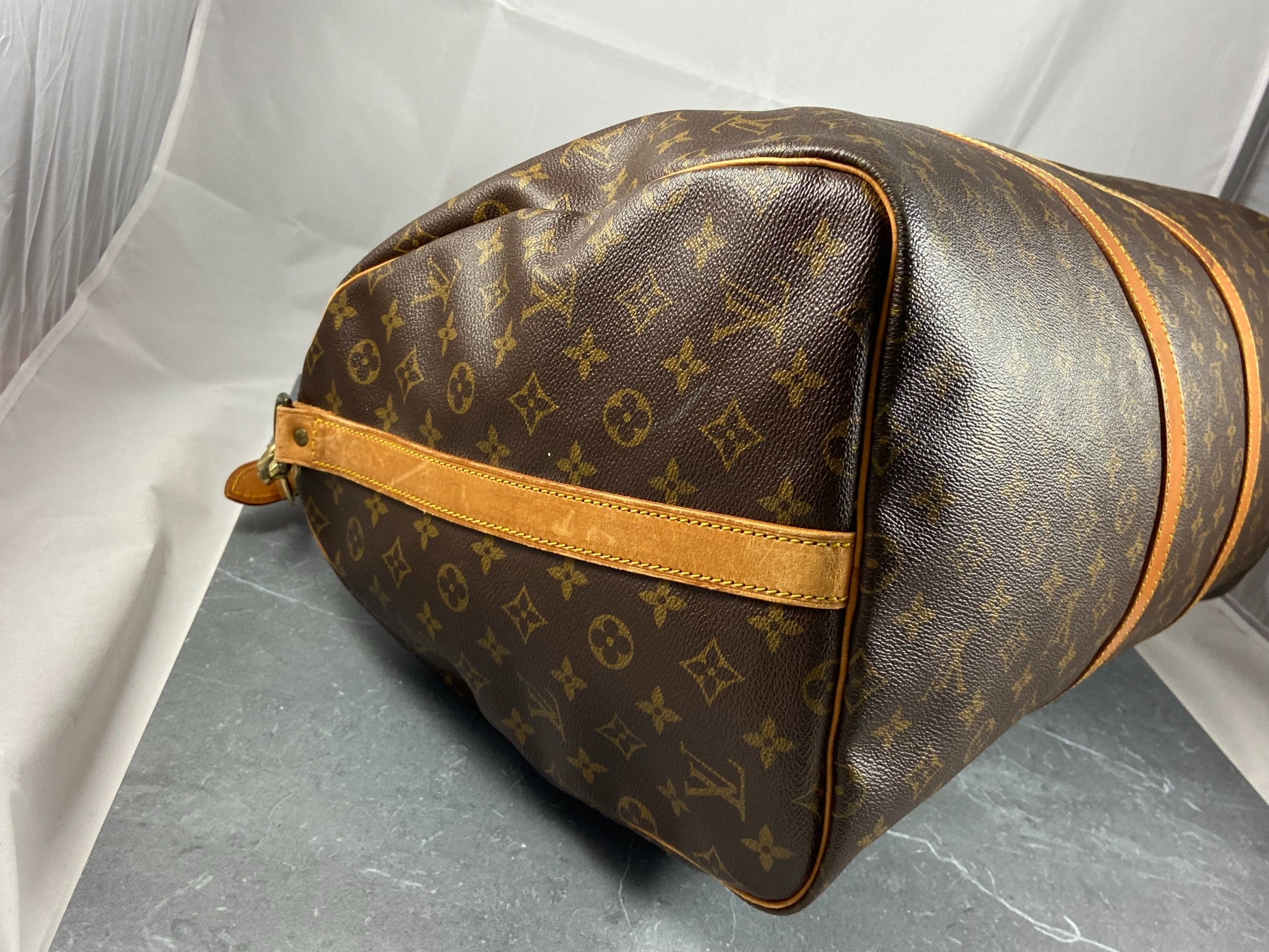 Louis Vuitton Keepall 55 Bandoulière Monogram Canvas
