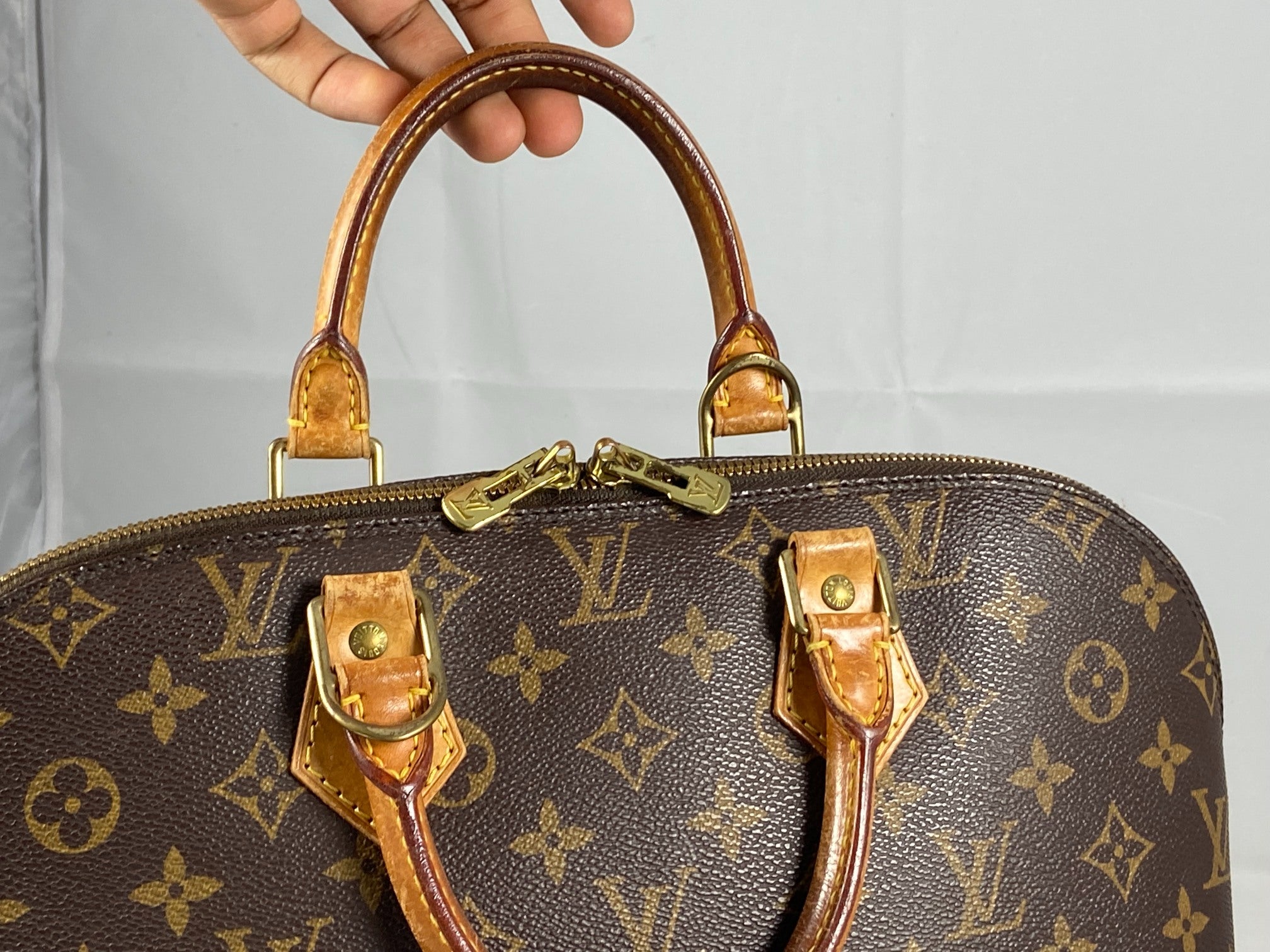 Louis Vuitton Alma PM Monogram Canvas