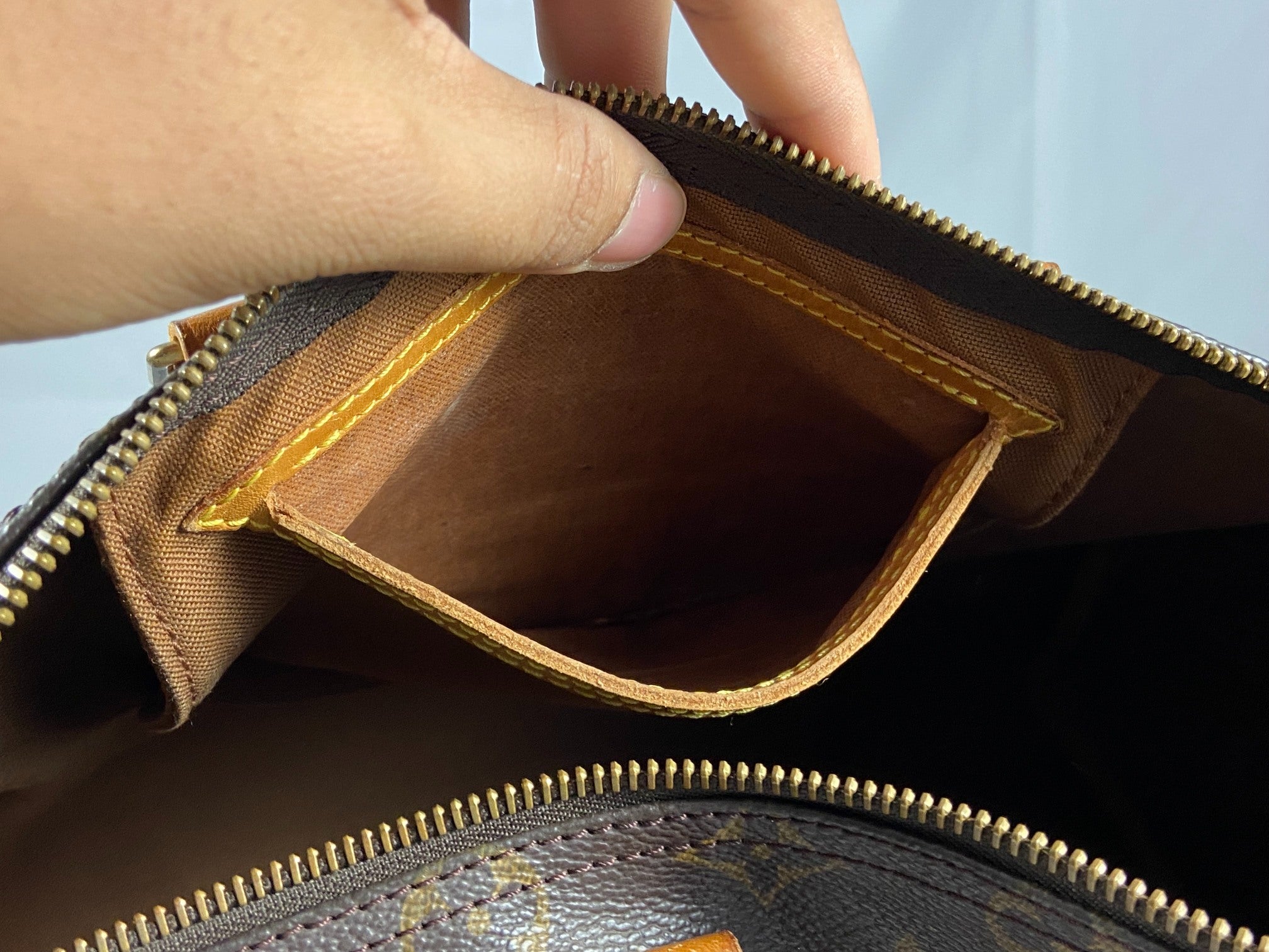 Louis Vuitton Speedy 35 Monogram Canvas