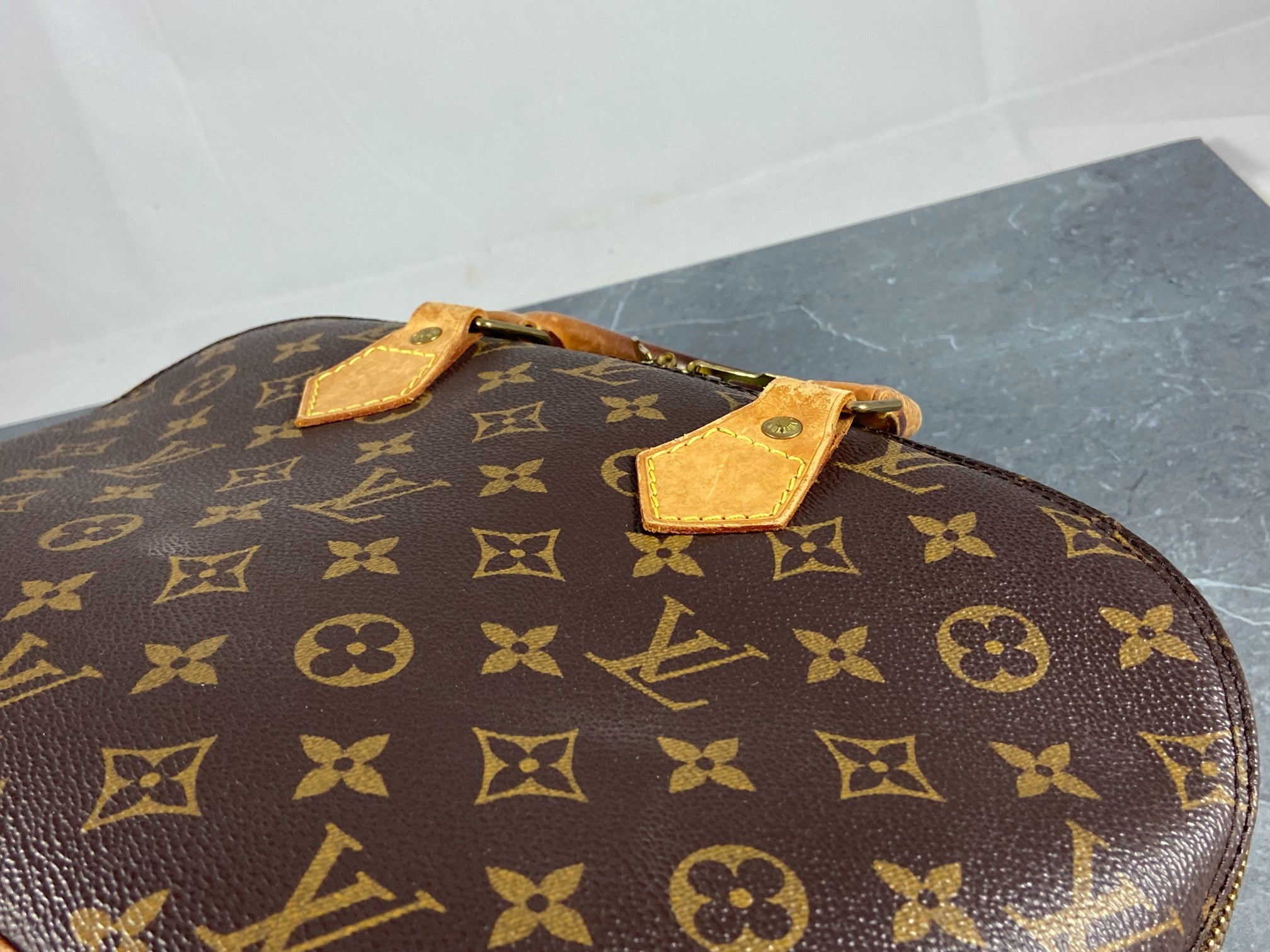 Louis Vuitton Alma PM Monogram Canvas
