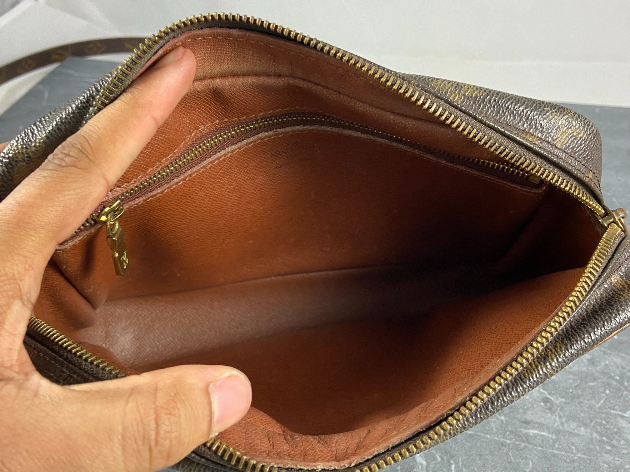 Louis Vuitton Trocadero 23 Shoulder Bag Monogram Canvas