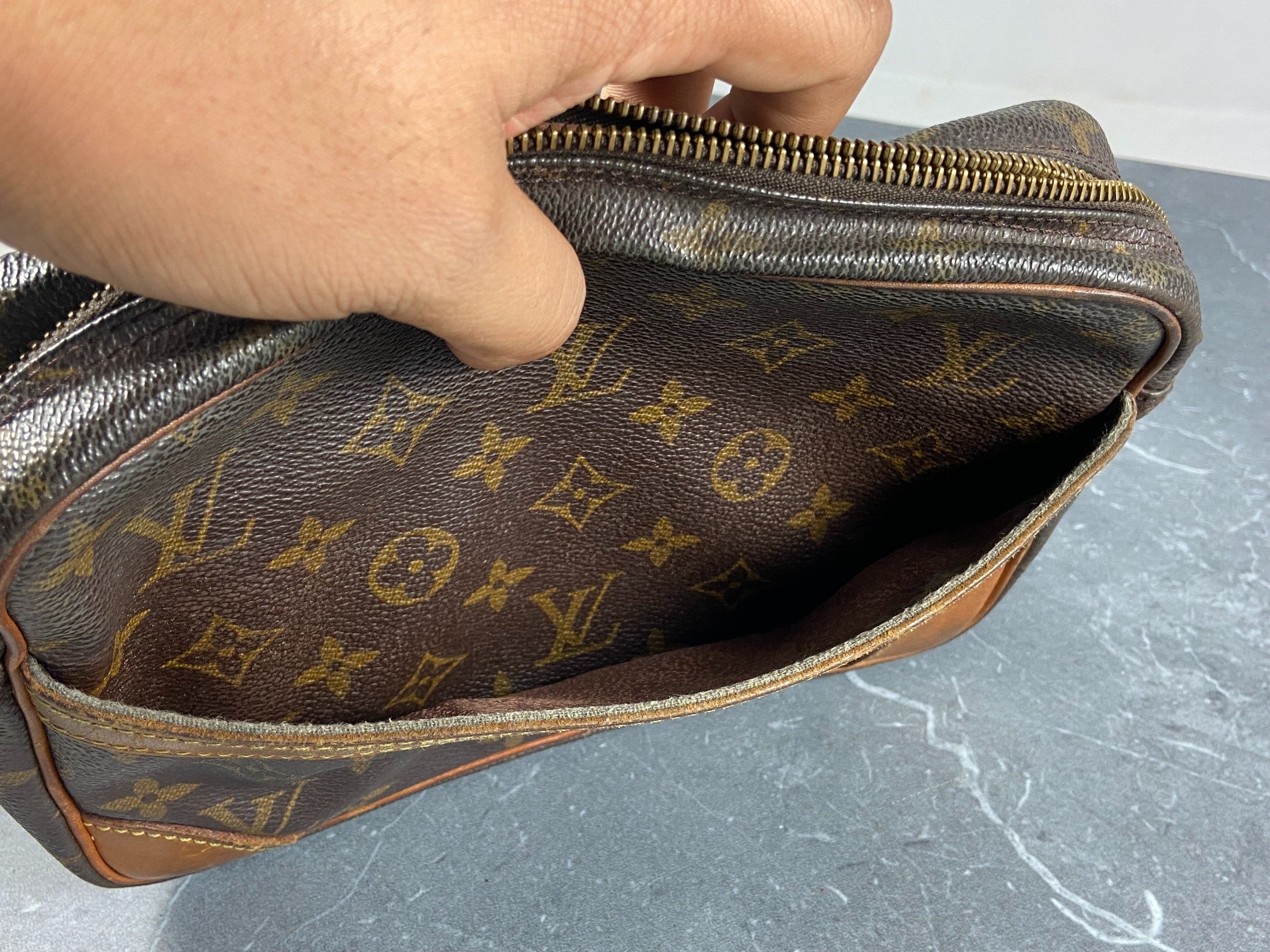 Louis Vuitton Trocadero 23 Shoulder Bag Monogram Canvas