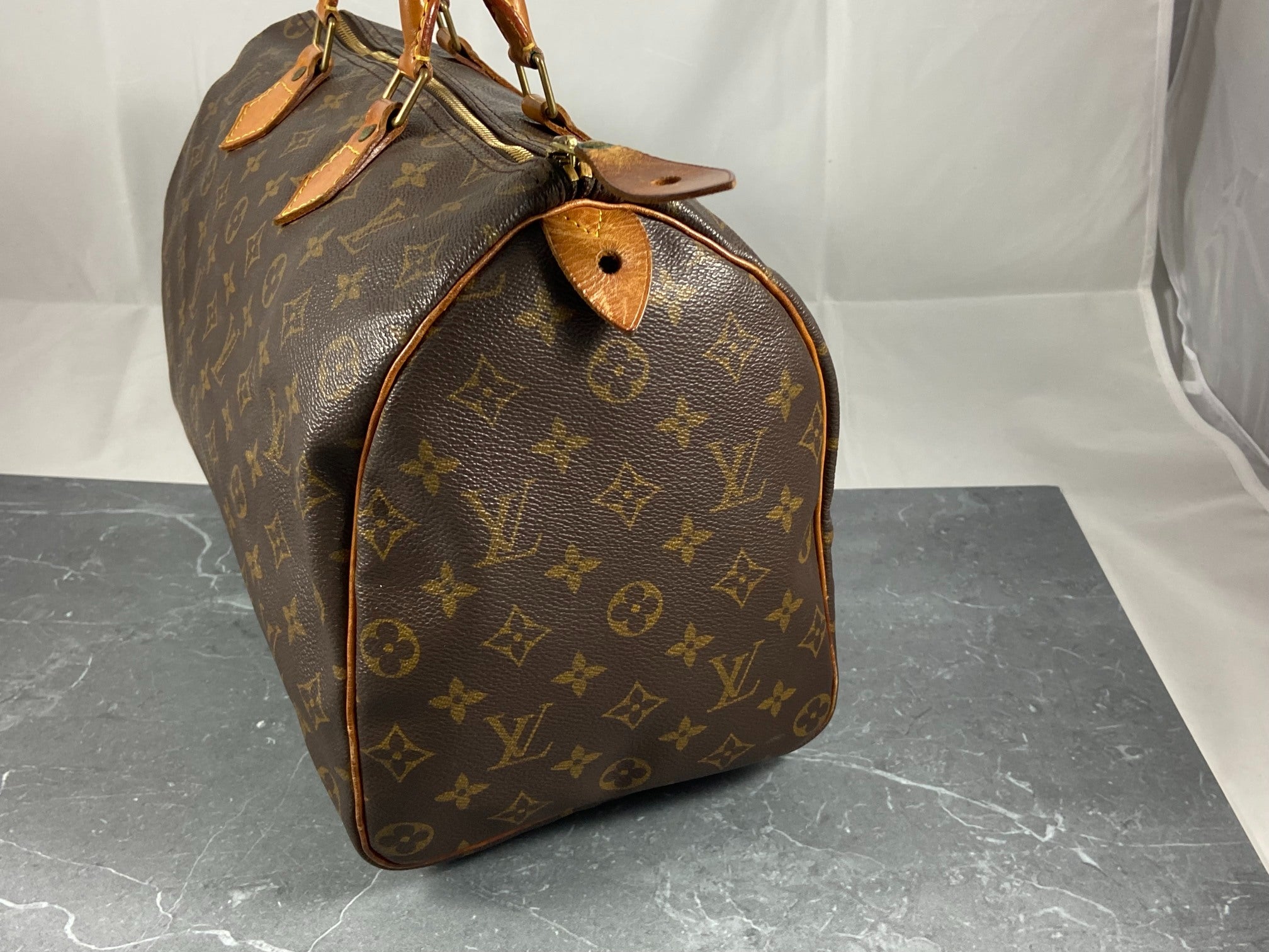 Louis Vuitton Speedy 35 Monogram Canvas