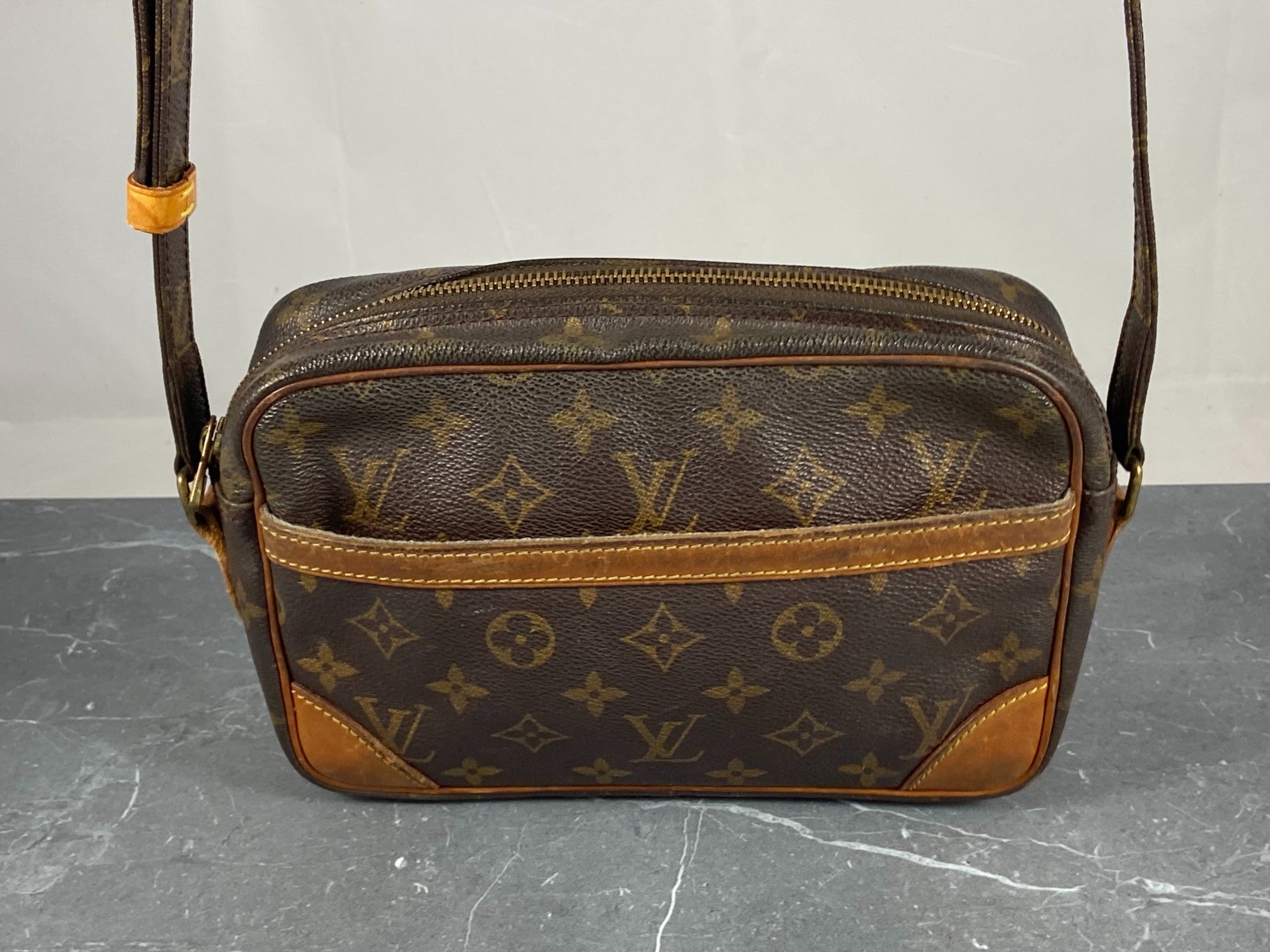 Louis Vuitton Trocadero 23 Shoulder Bag Monogram Canvas