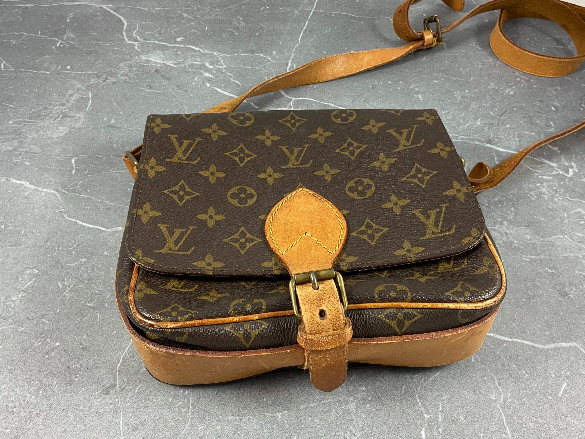 Louis Vuitton Cartouchiere MM Shoulder Bag Monogram Canvas