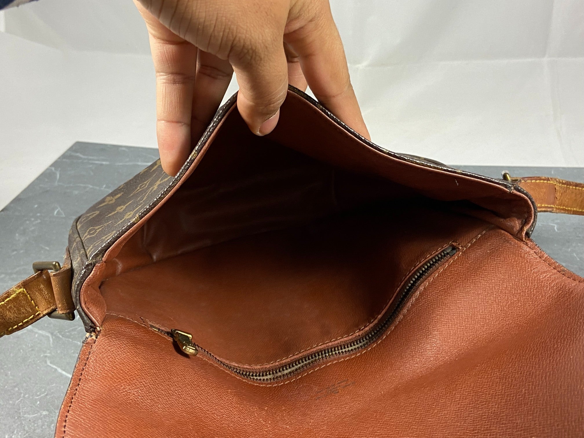 Louis Vuitton Chantilly GM Shoulder Bag Monogram Canvas