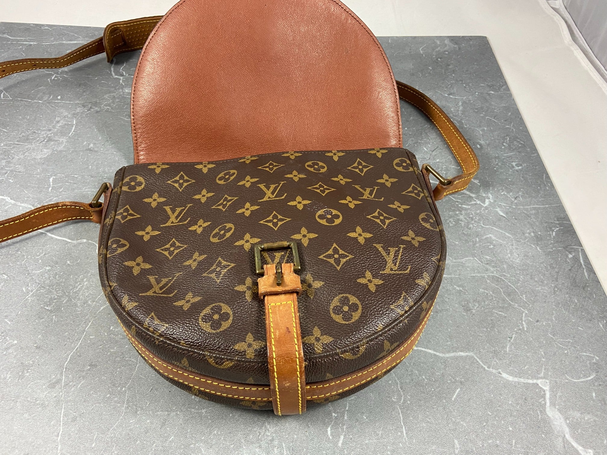 Louis Vuitton Chantilly GM Shoulder Bag Monogram Canvas