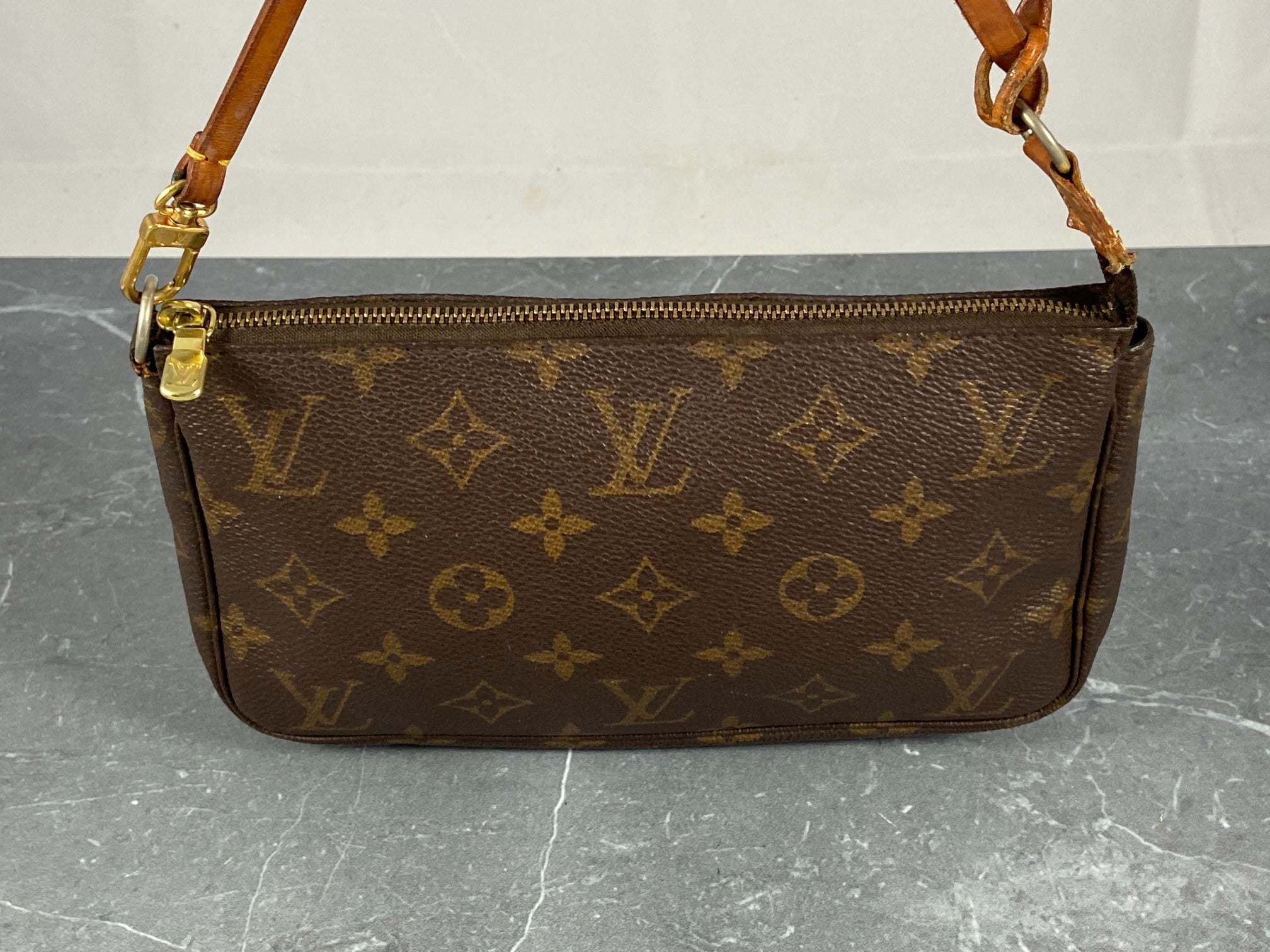 Louis Vuitton Pochette Accessoires Monogram Canvas