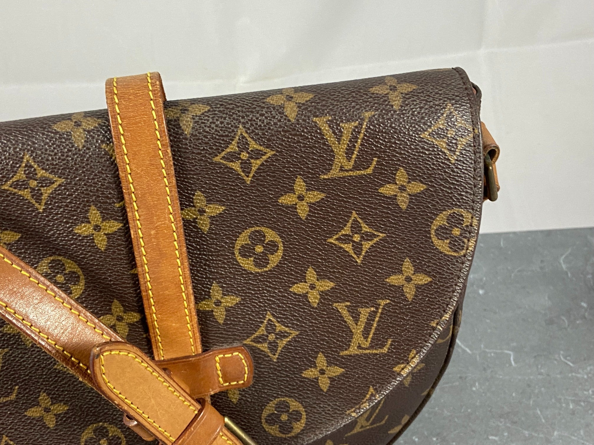Louis Vuitton Chantilly GM Shoulder Bag Monogram Canvas