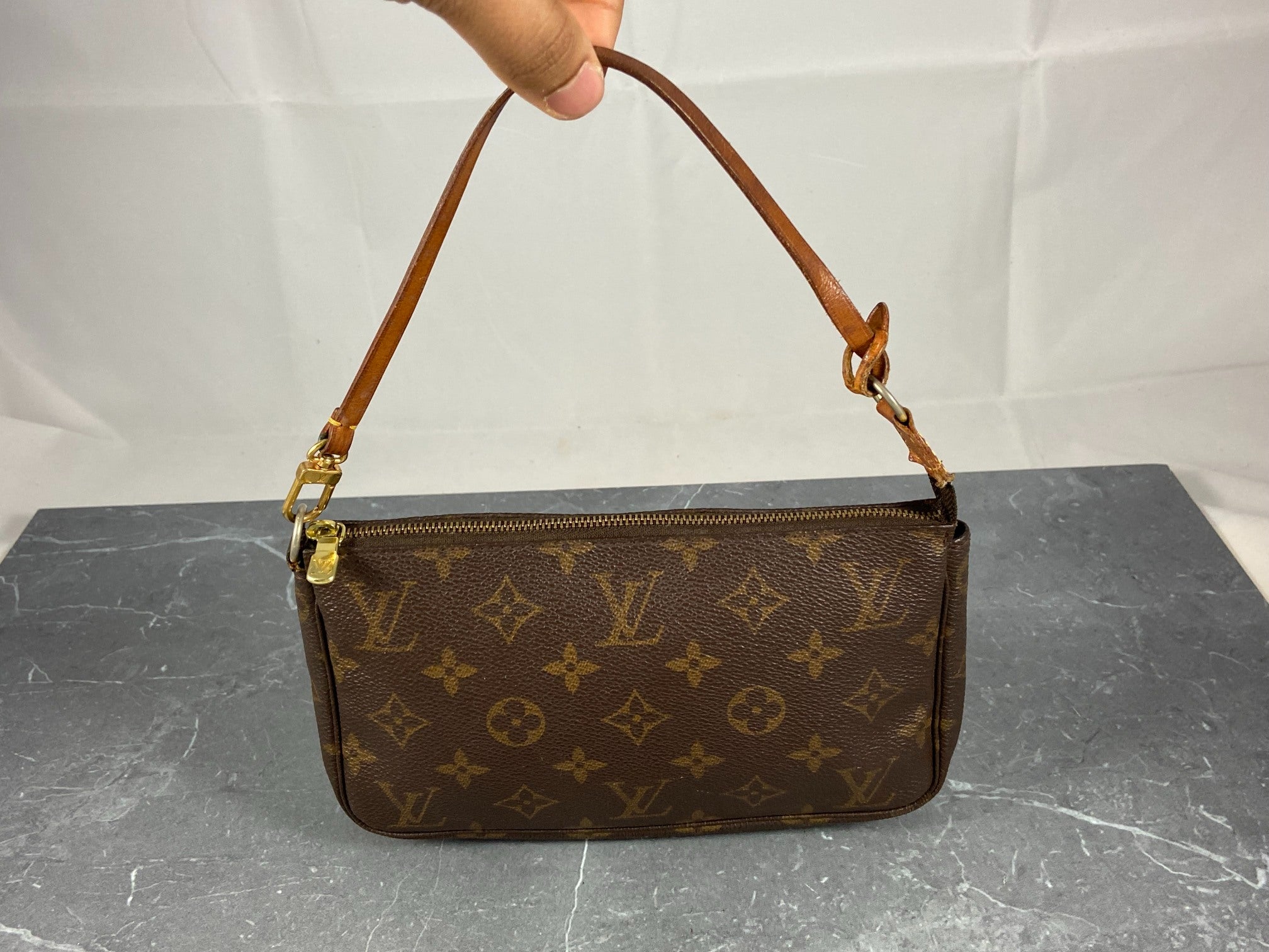 Louis Vuitton Pochette Accessoires Monogram Canvas