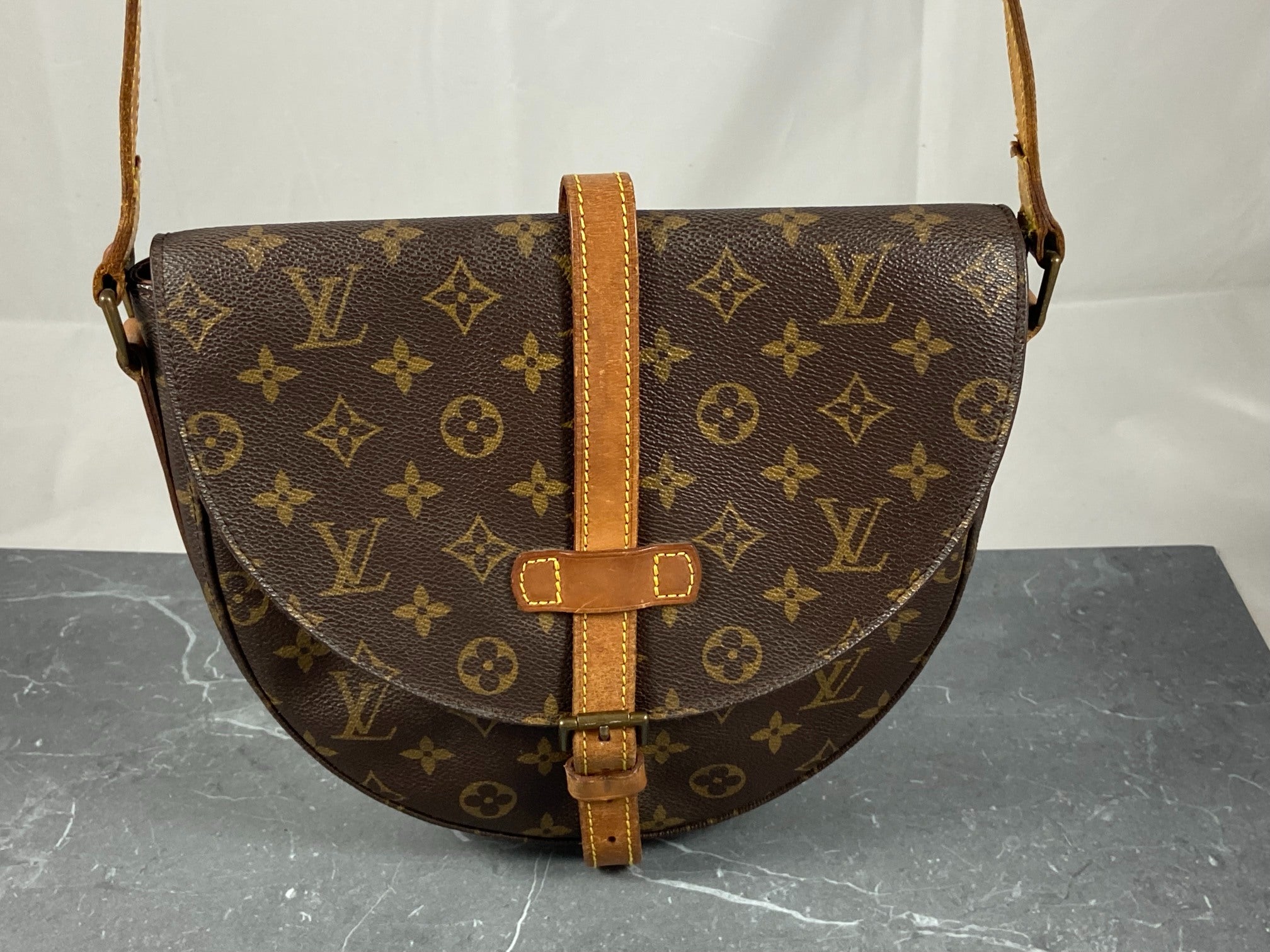 Louis Vuitton Chantilly GM Shoulder Bag Monogram Canvas