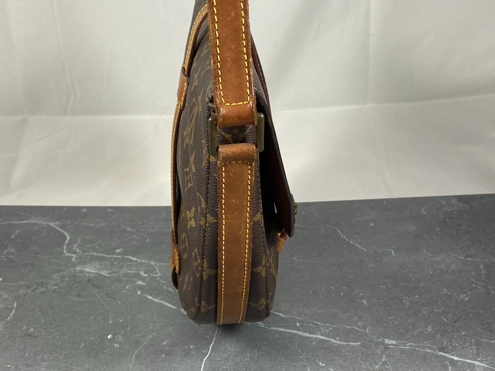 Louis Vuitton Chantilly GM Shoulder Bag Monogram Canvas