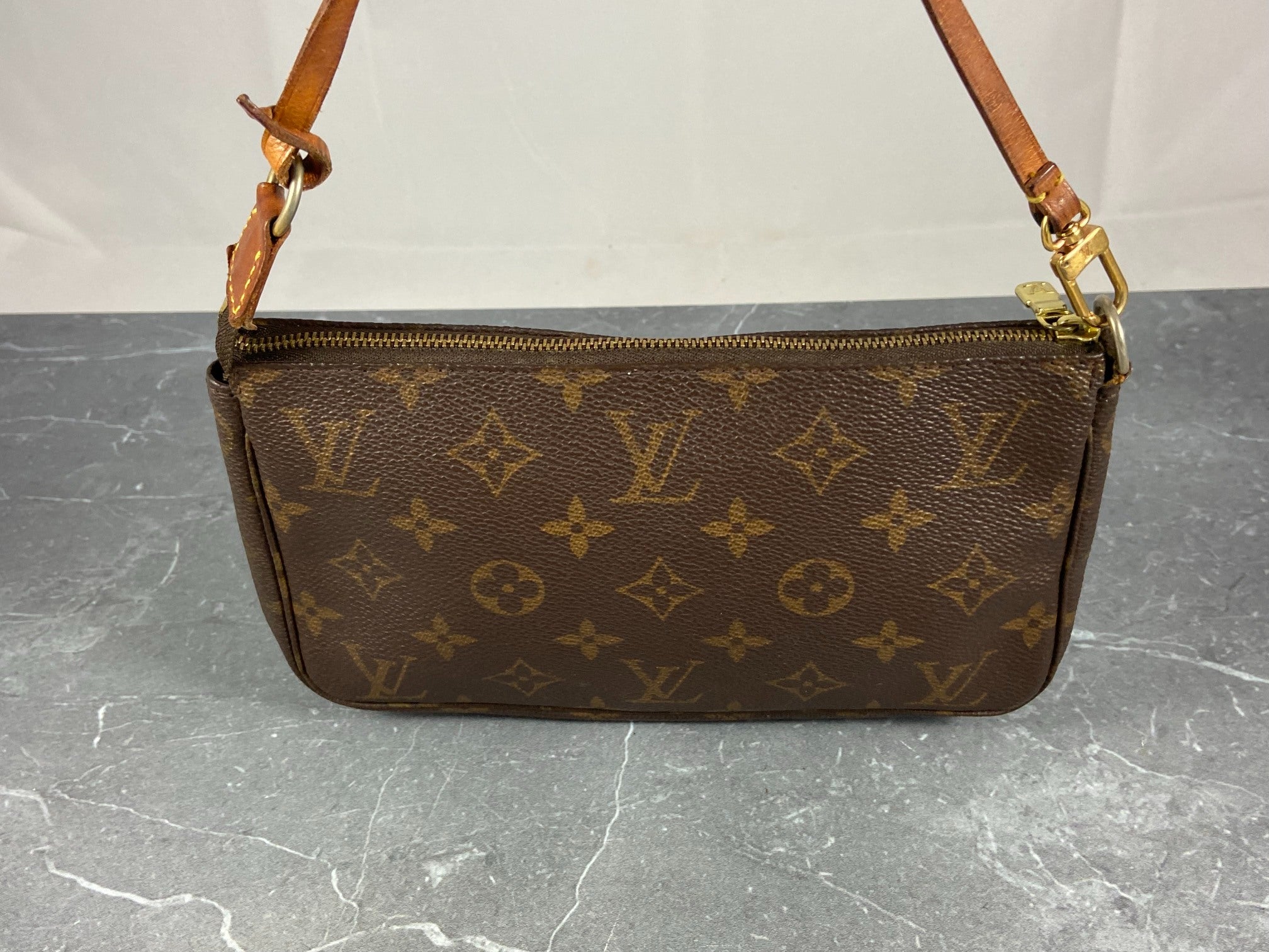Louis Vuitton Pochette Accessoires Monogram Canvas