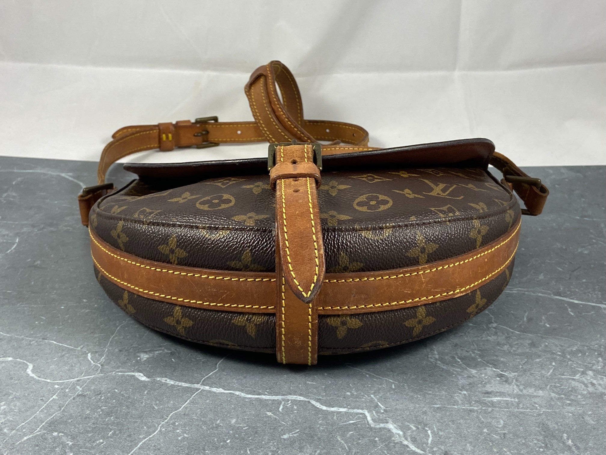Louis Vuitton Chantilly GM Shoulder Bag Monogram Canvas