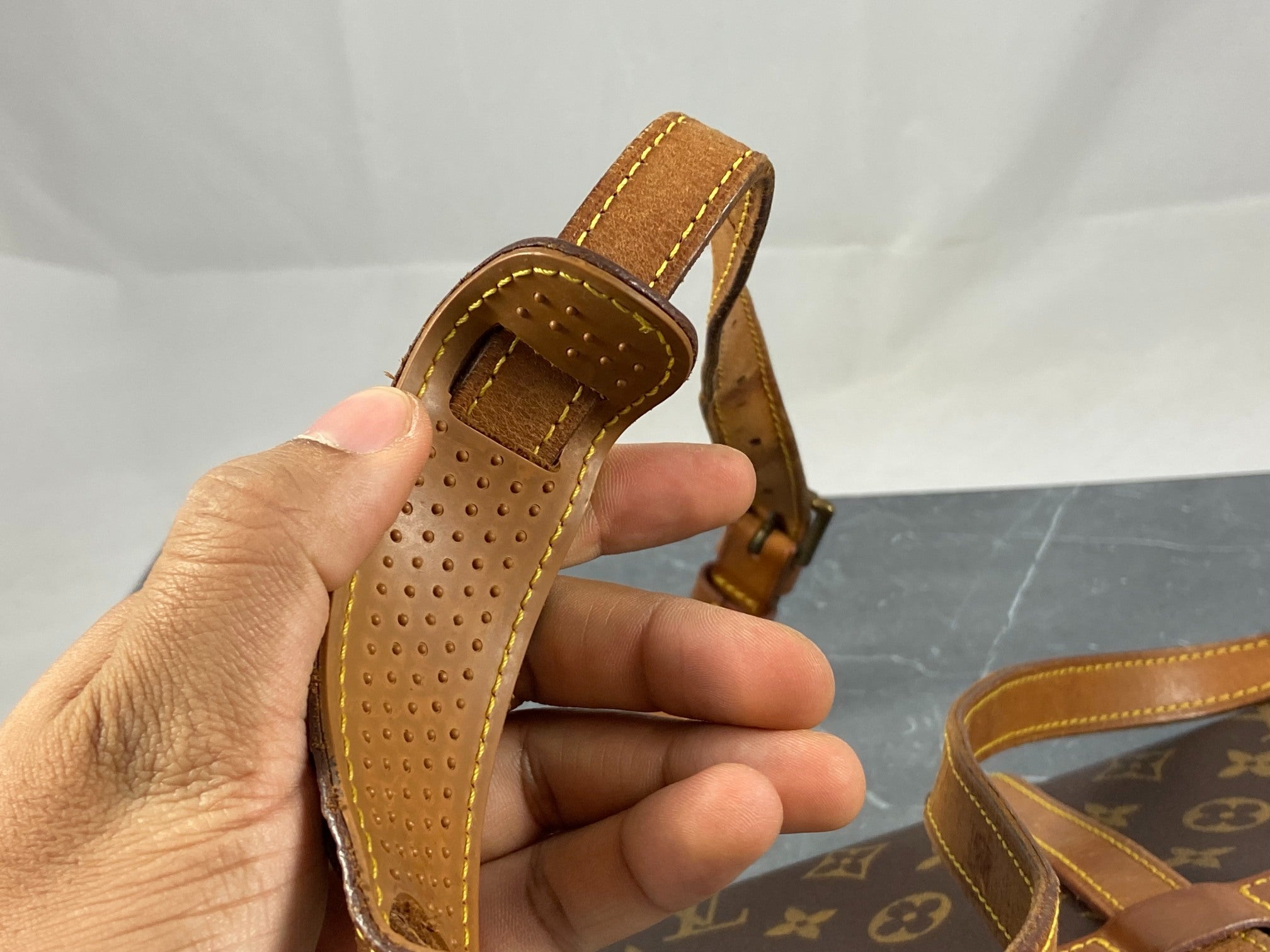 Louis Vuitton Chantilly GM Shoulder Bag Monogram Canvas