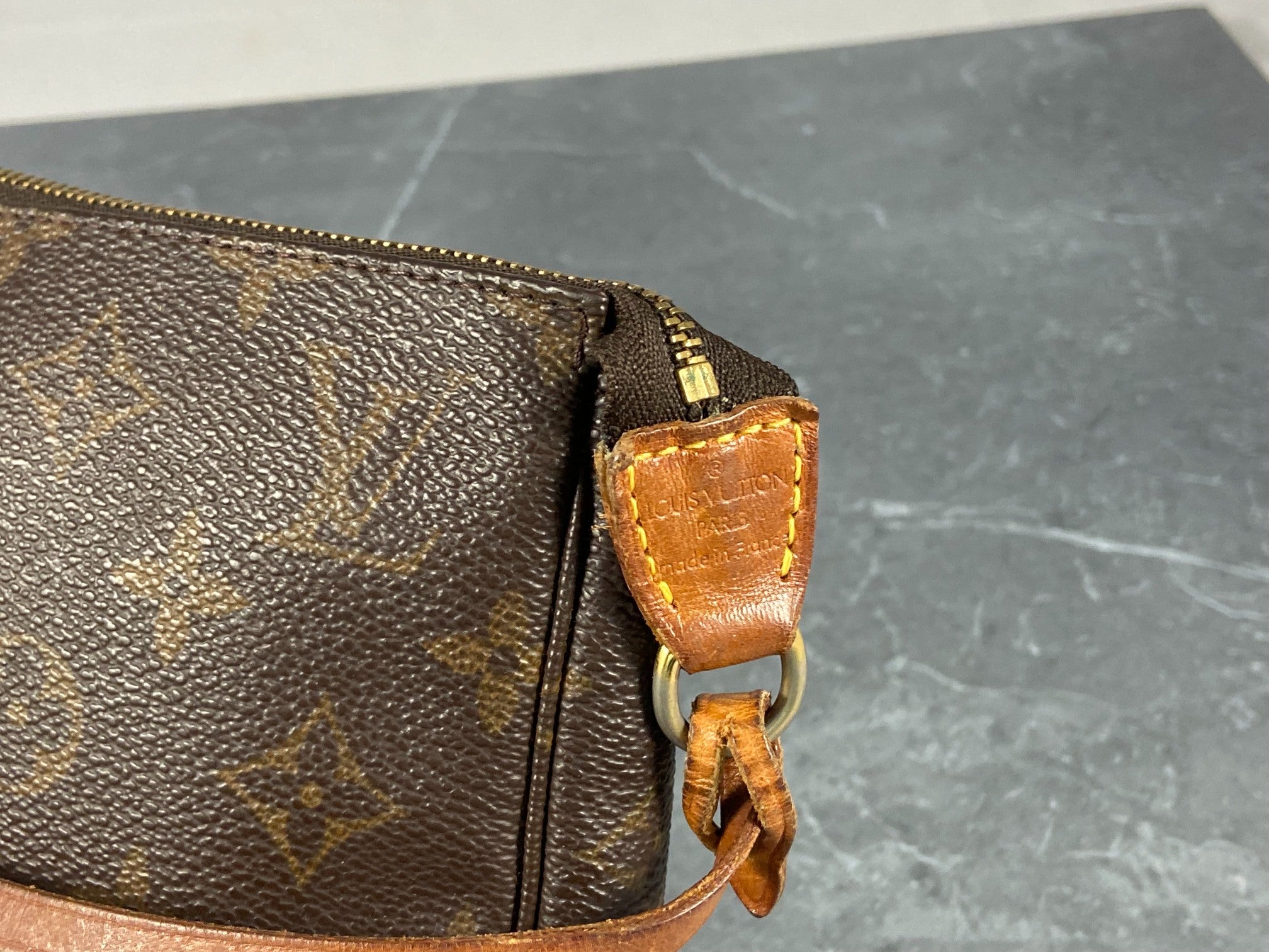 Louis Vuitton Pochette Accessoires Monogram Canvas