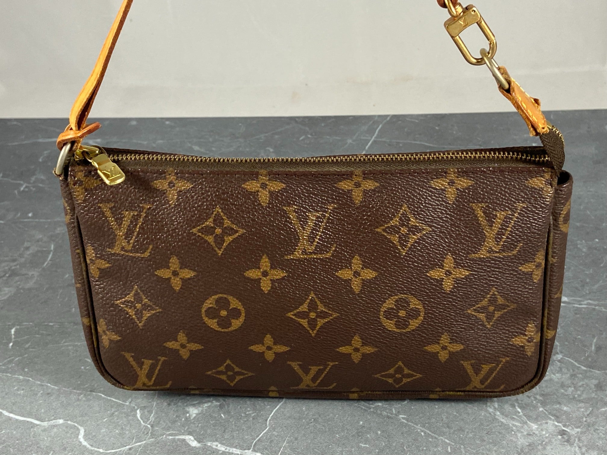 Louis Vuitton Pochette Accessoires Monogram Canvas
