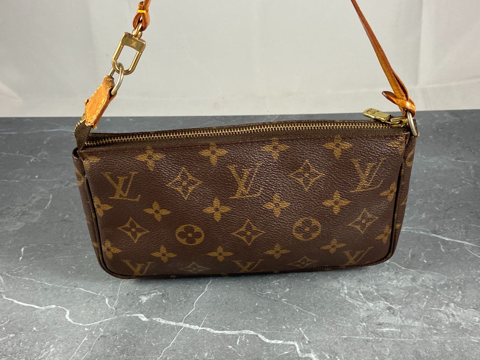 Louis Vuitton Pochette Accessoires Monogram Canvas