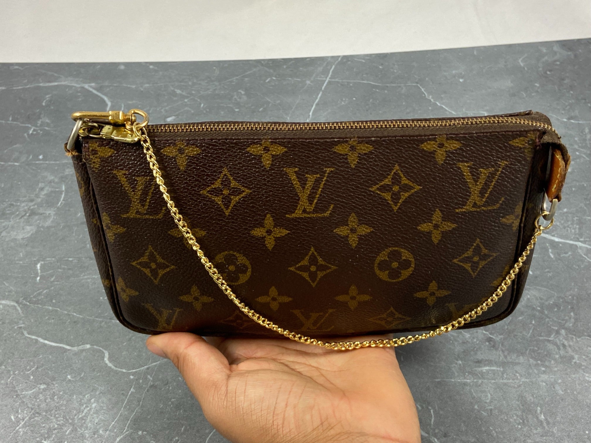 Louis Vuitton Pochette Accessoires Monogram Canvas