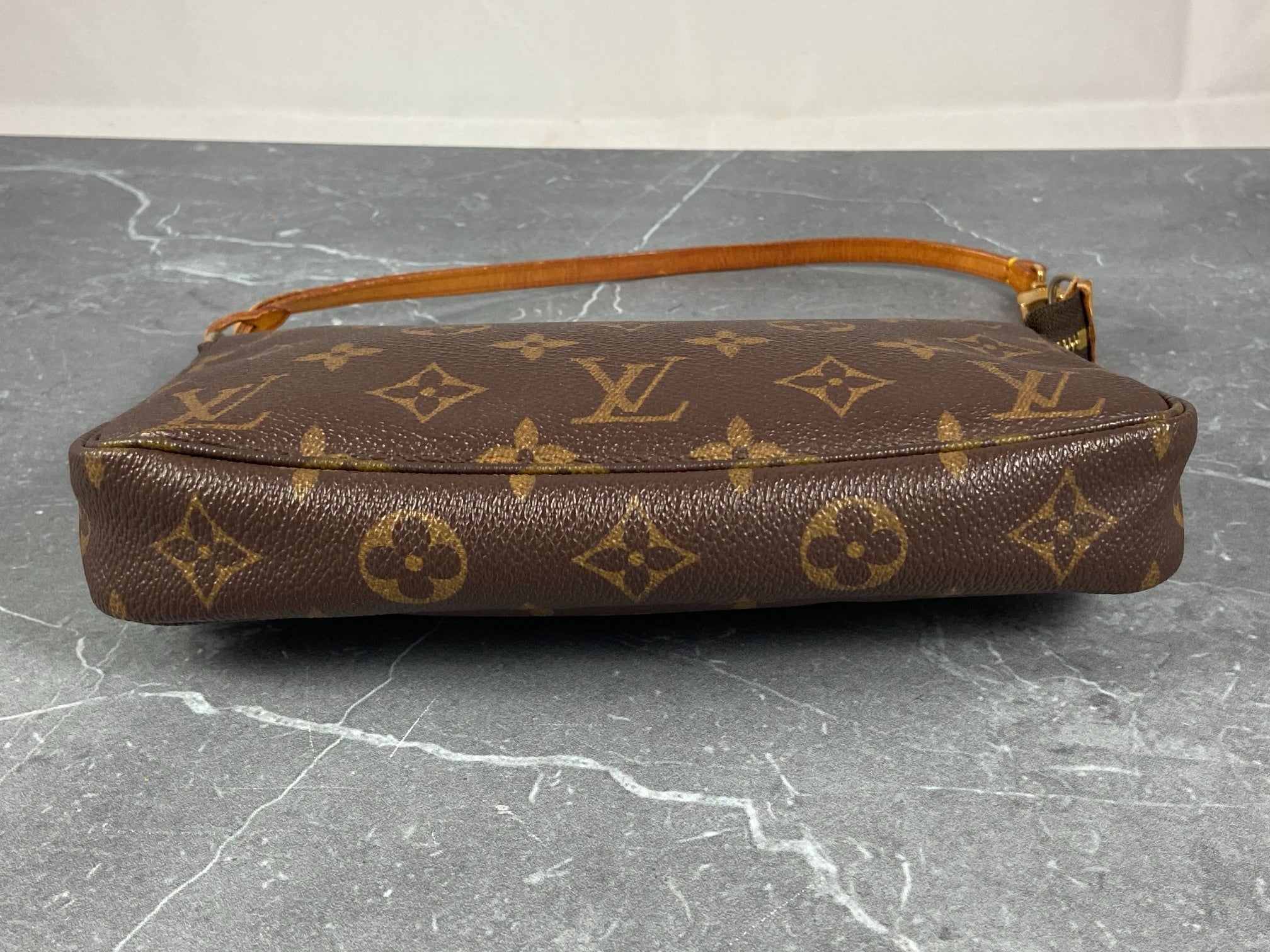 Louis Vuitton Pochette Accessoires Monogram Canvas