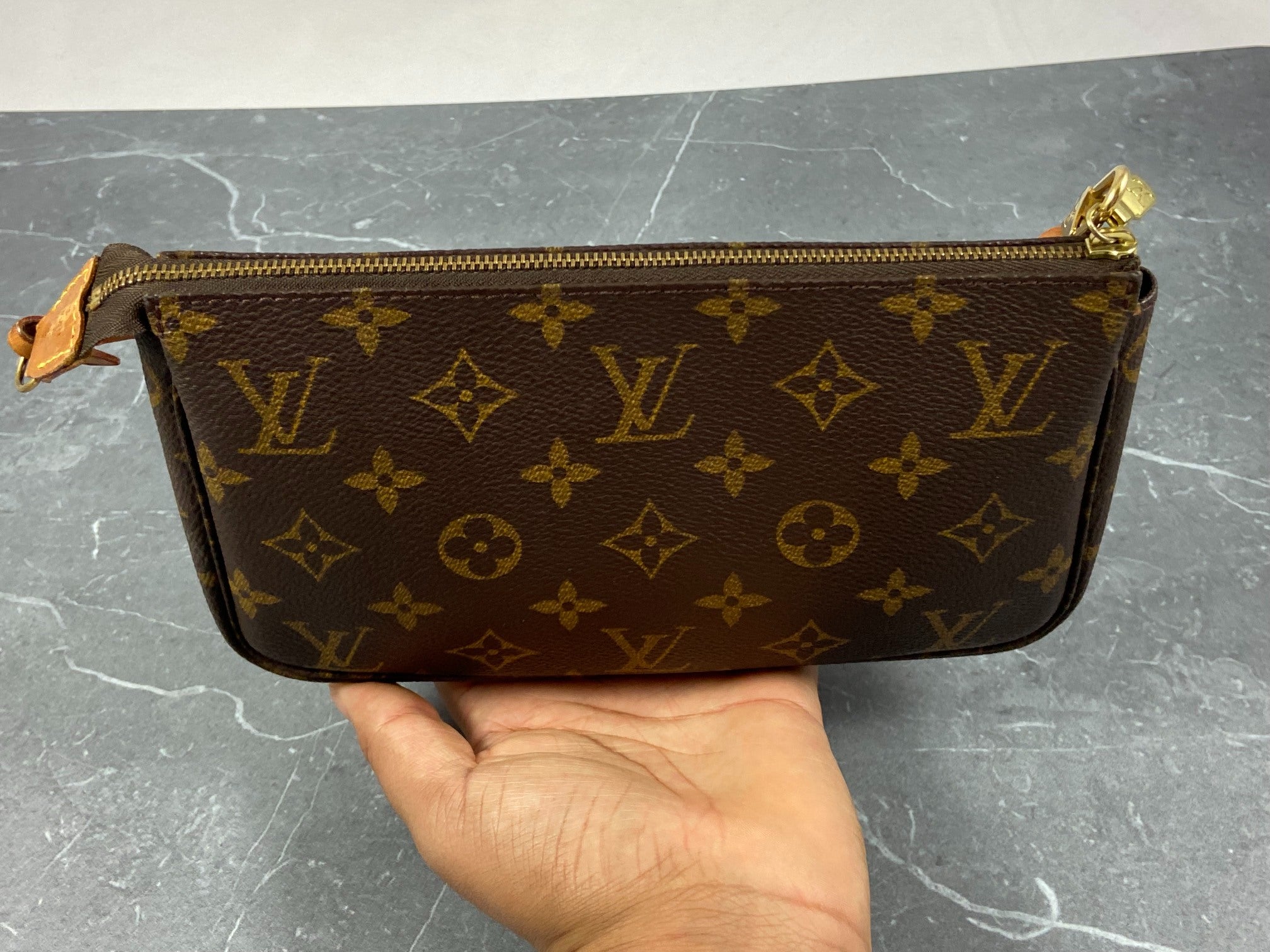 Louis Vuitton Pochette Accessoires Monogram Canvas