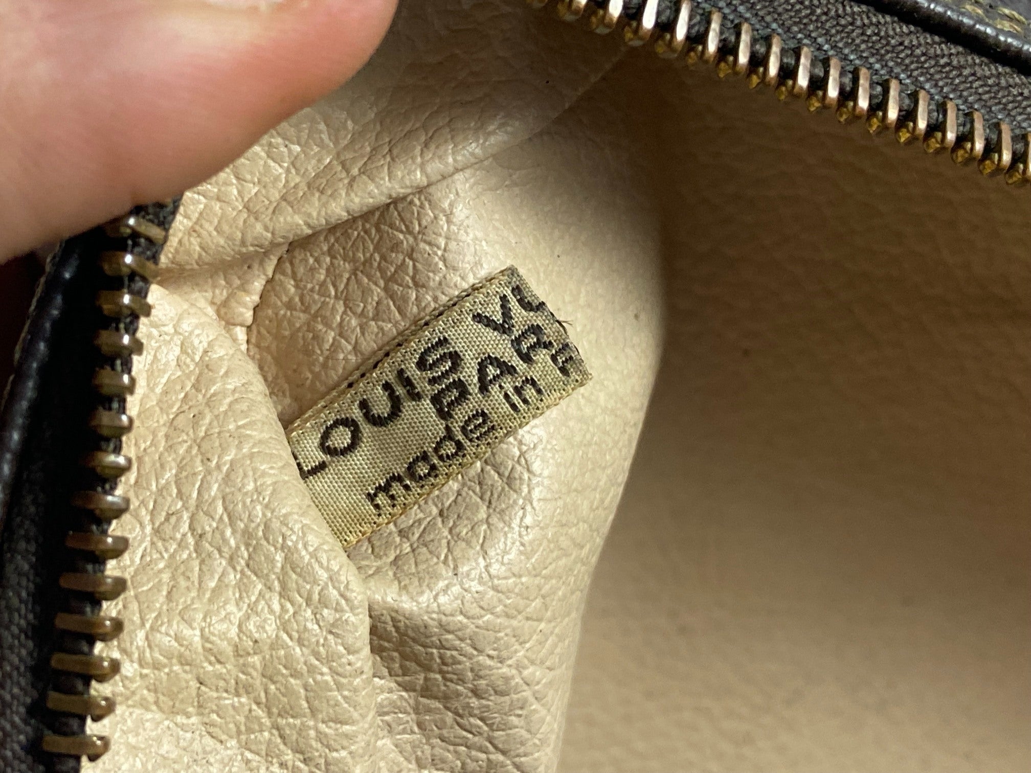 Louis Vuitton Trousse Toilette 28 Monogram Canvas