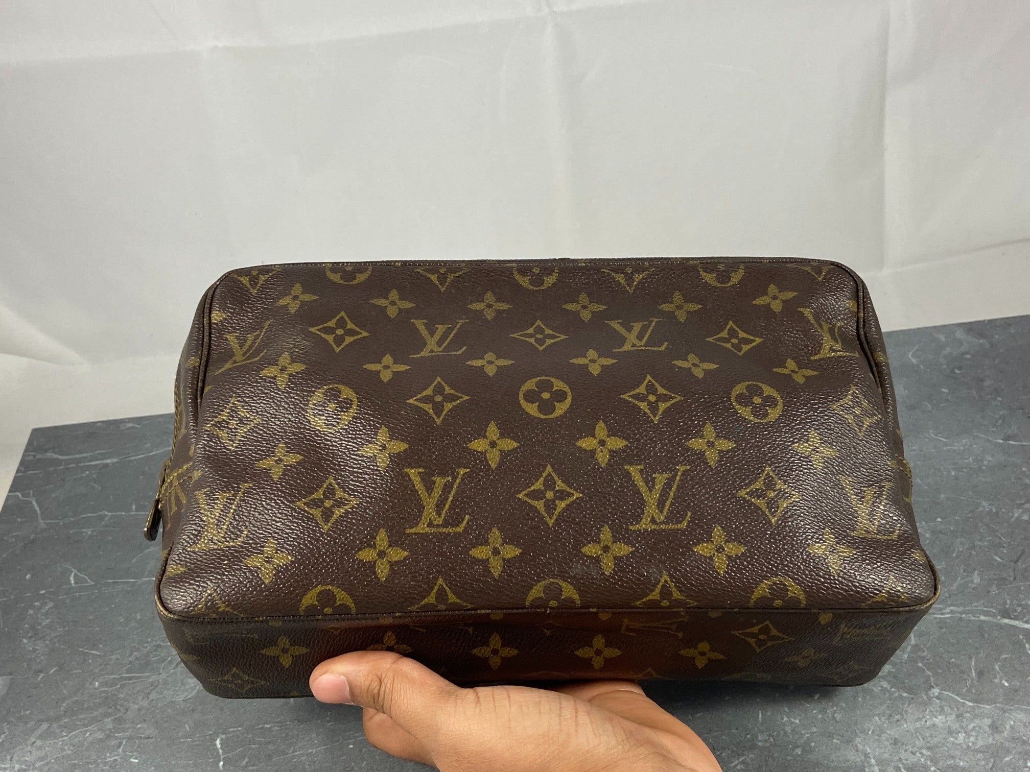 Louis Vuitton Trousse Toilette 28 Monogram Canvas