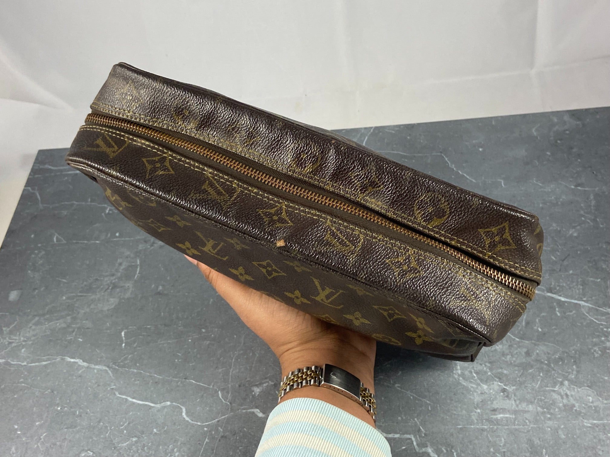 Louis Vuitton Trousse Toilette 28 Monogram Canvas