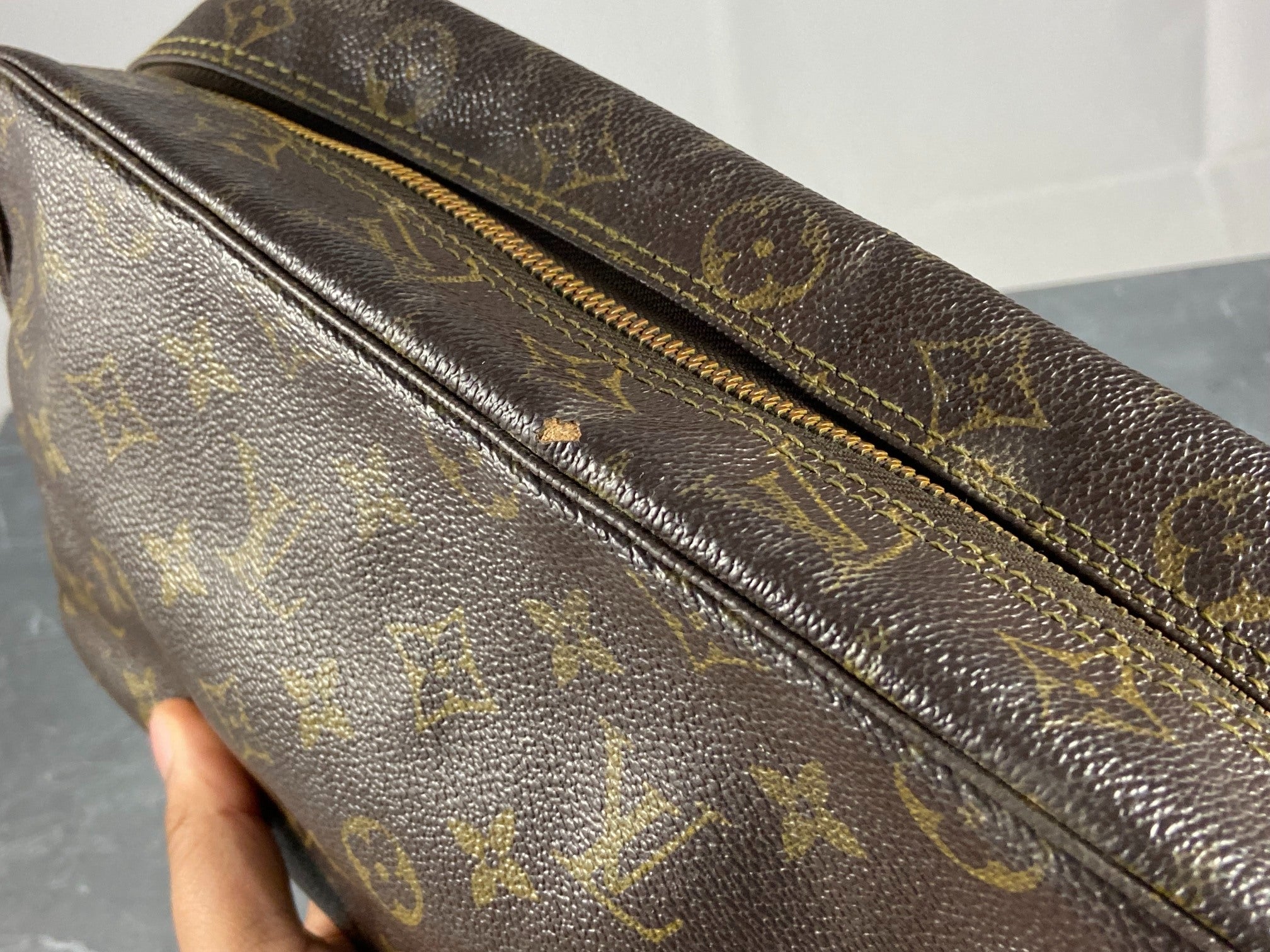 Louis Vuitton Trousse Toilette 28 Monogram Canvas