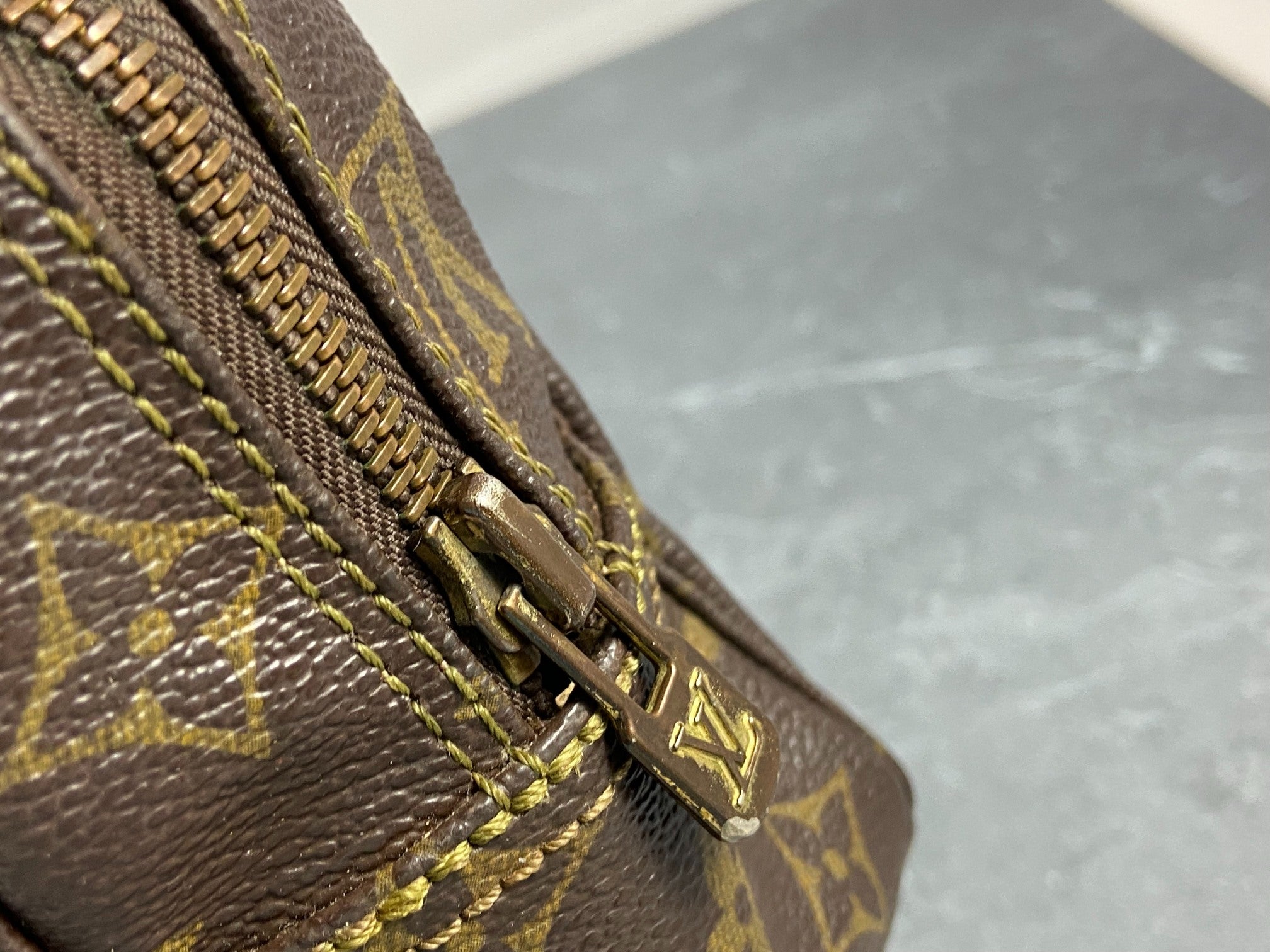 Louis Vuitton Trousse Toilette 28 Monogram Canvas