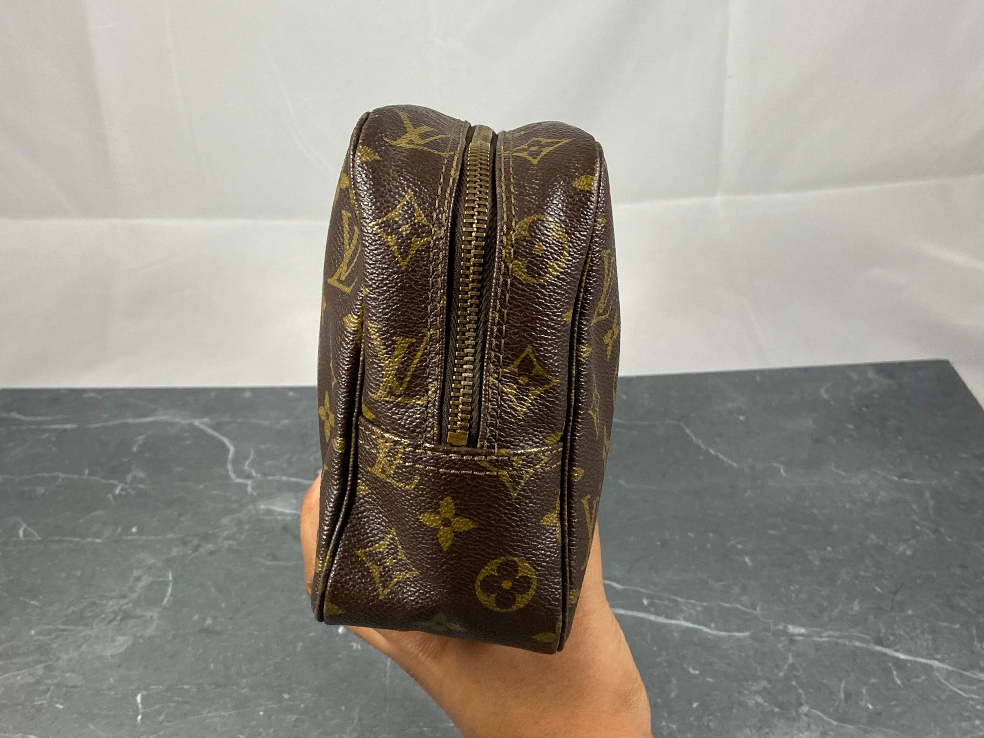 Louis Vuitton Trousse Toilette 28 Monogram Canvas