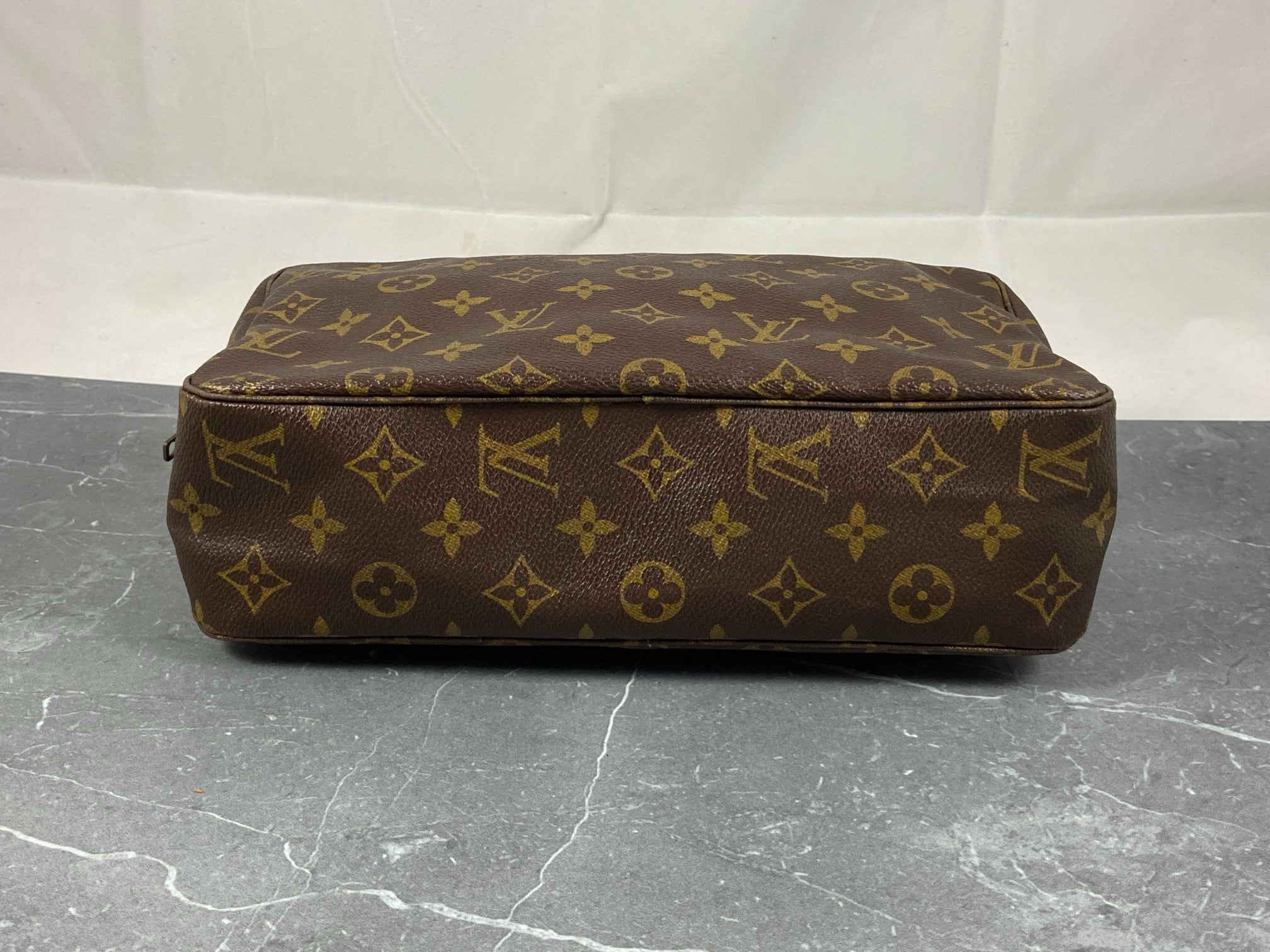 Louis Vuitton Trousse Toilette 28 Monogram Canvas