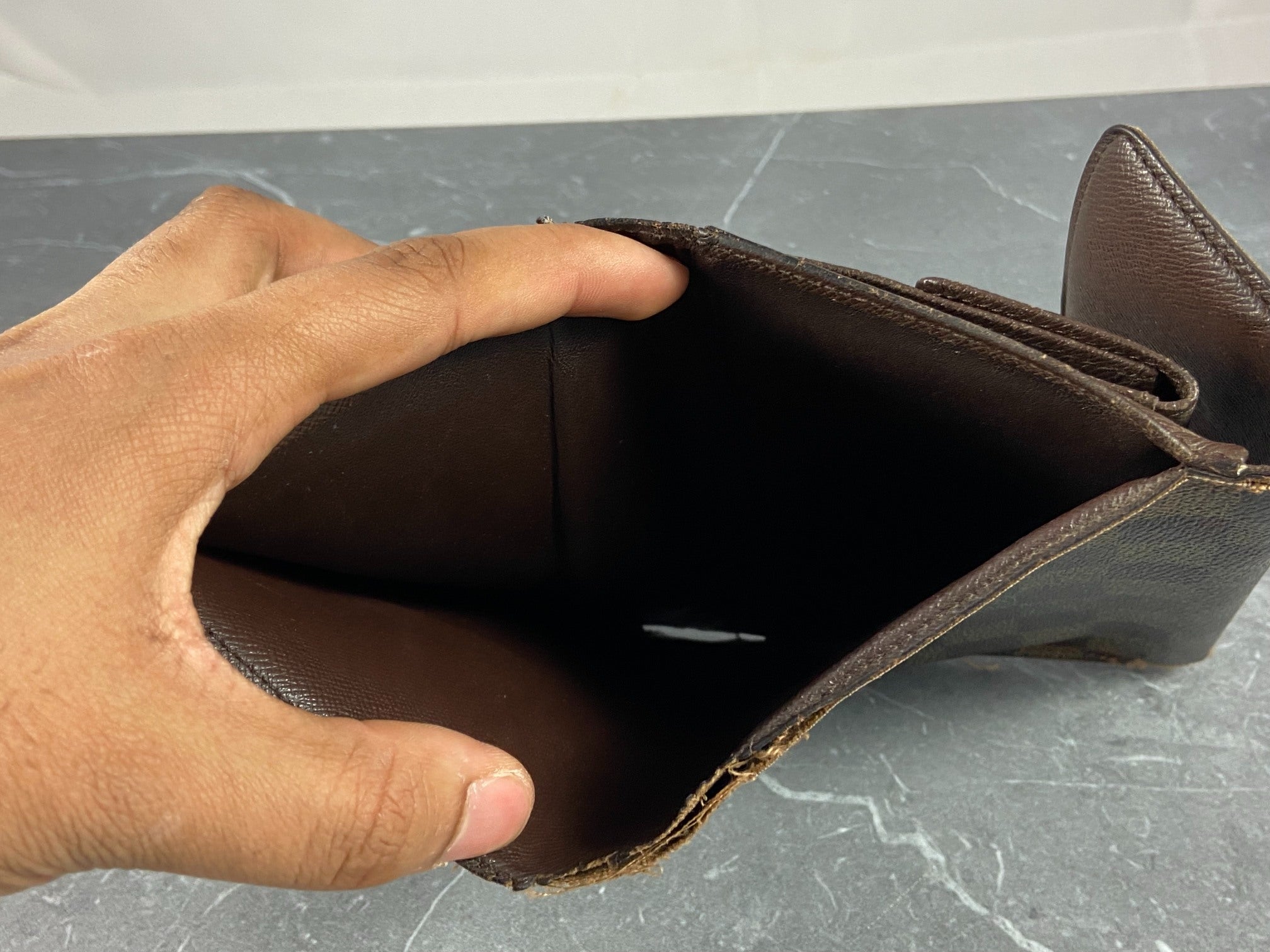 Louis Vuitton Porte Tresor Etui Wallet Damier Ebene Canvas