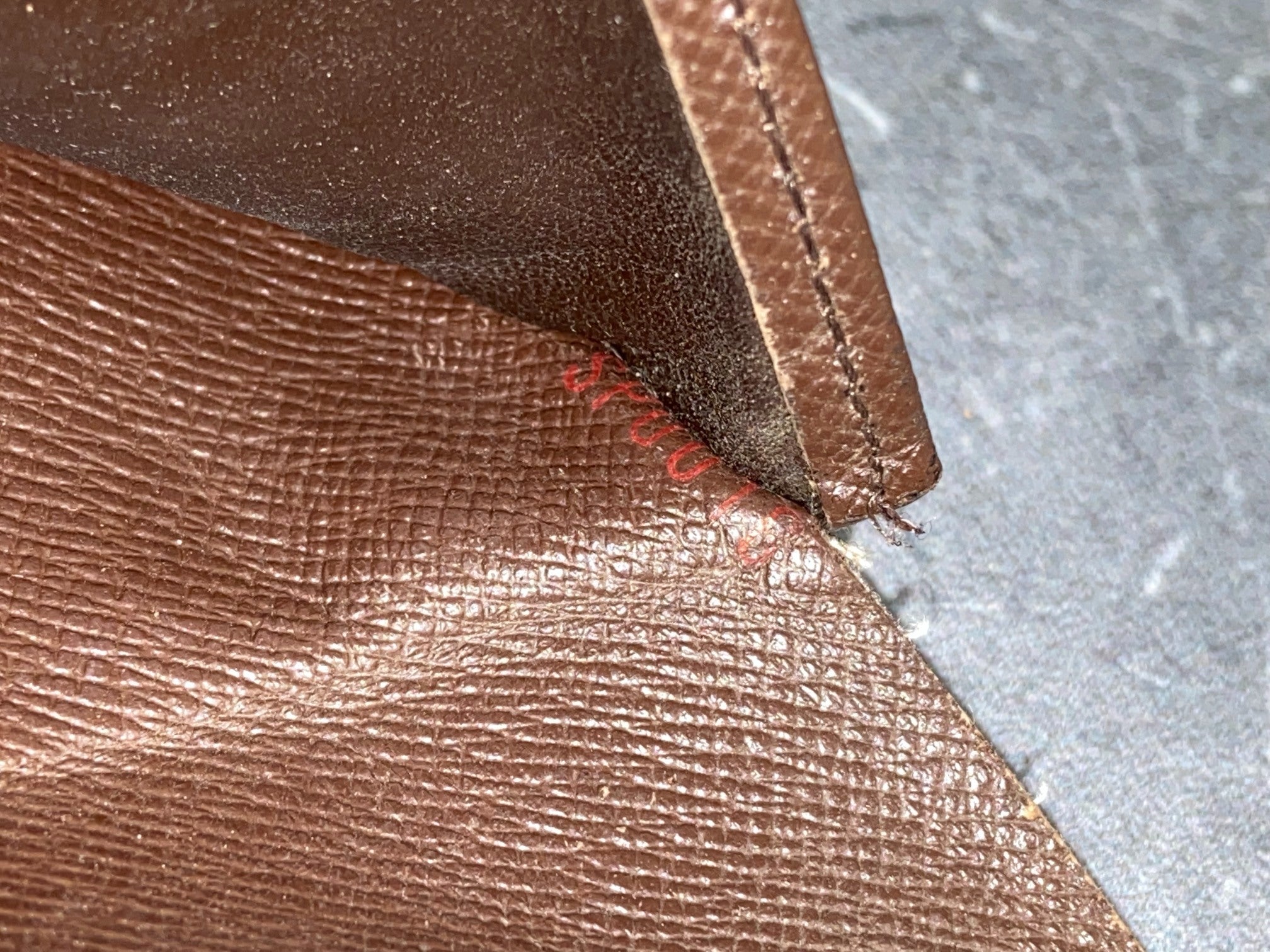 Louis Vuitton Porte Tresor Etui Wallet Damier Ebene Canvas