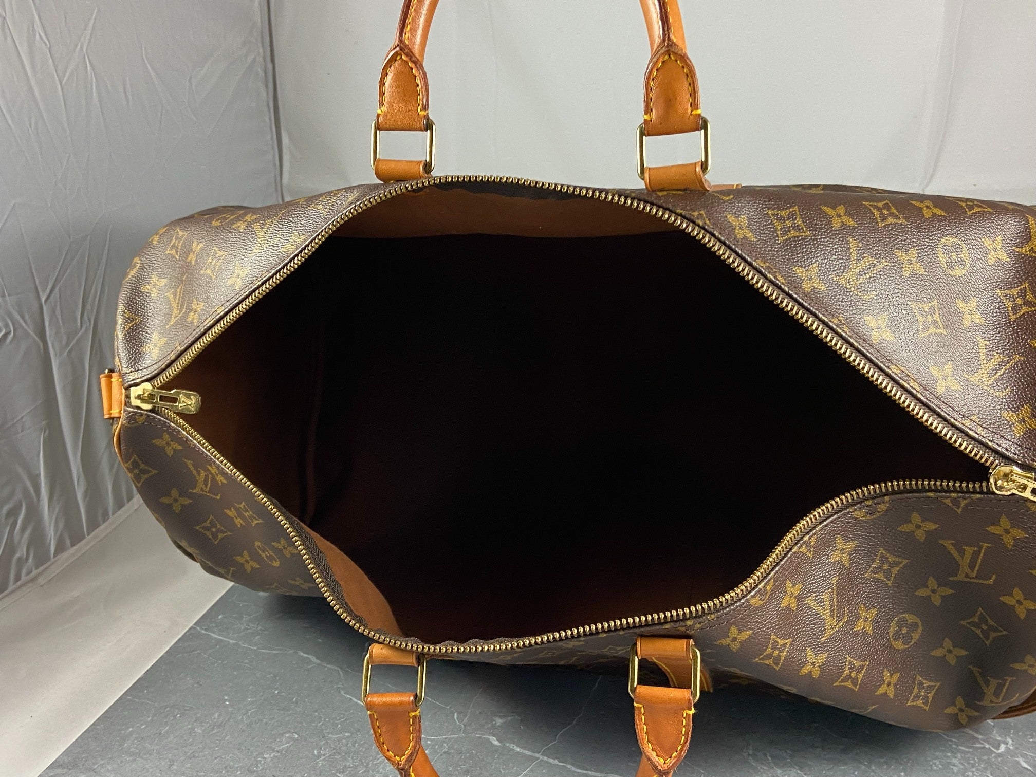 Louis Vuitton Keepall 55 Bandoulière Monogram Canvas