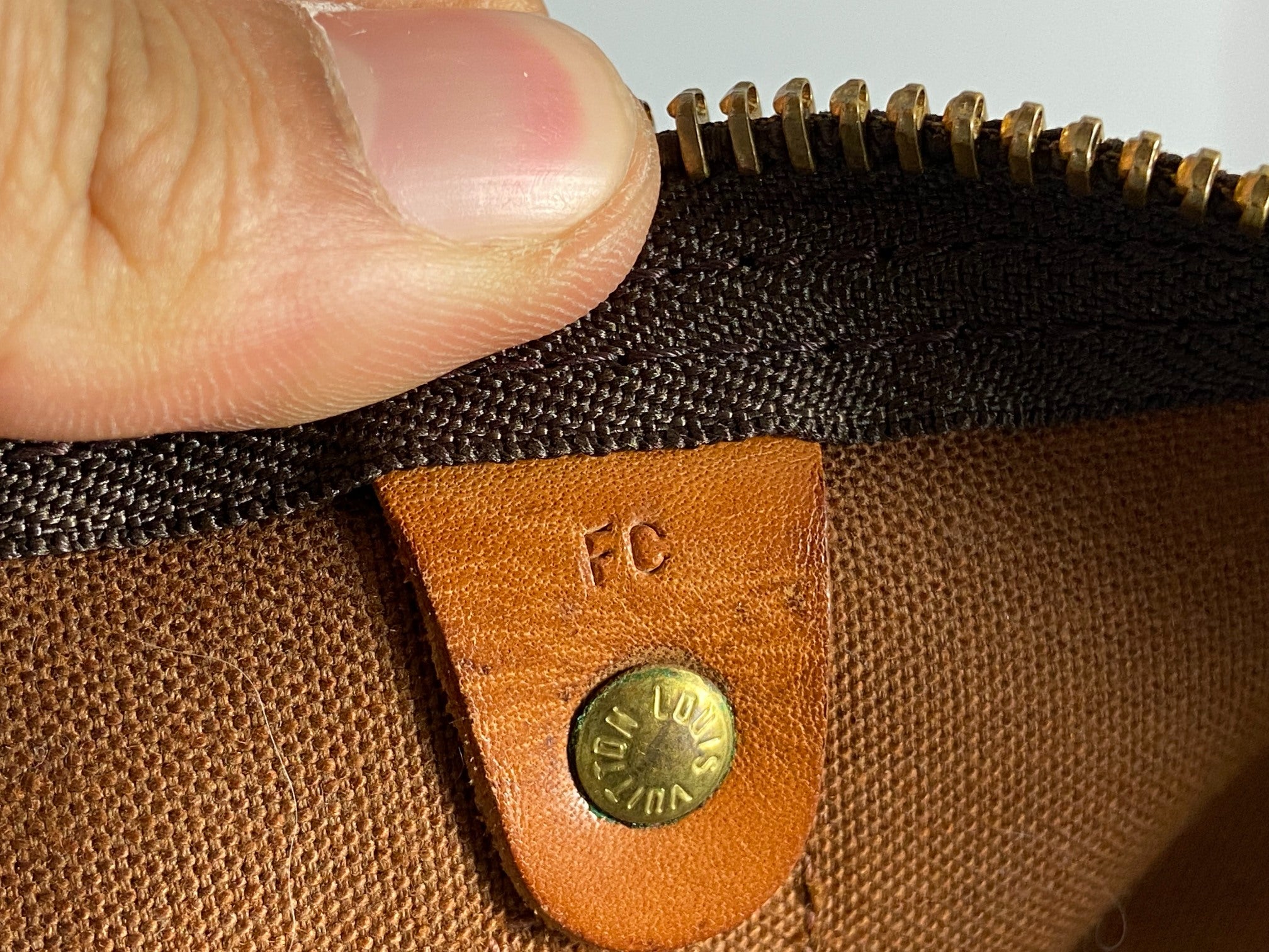 Louis Vuitton Keepall 55 Bandoulière Monogram Canvas
