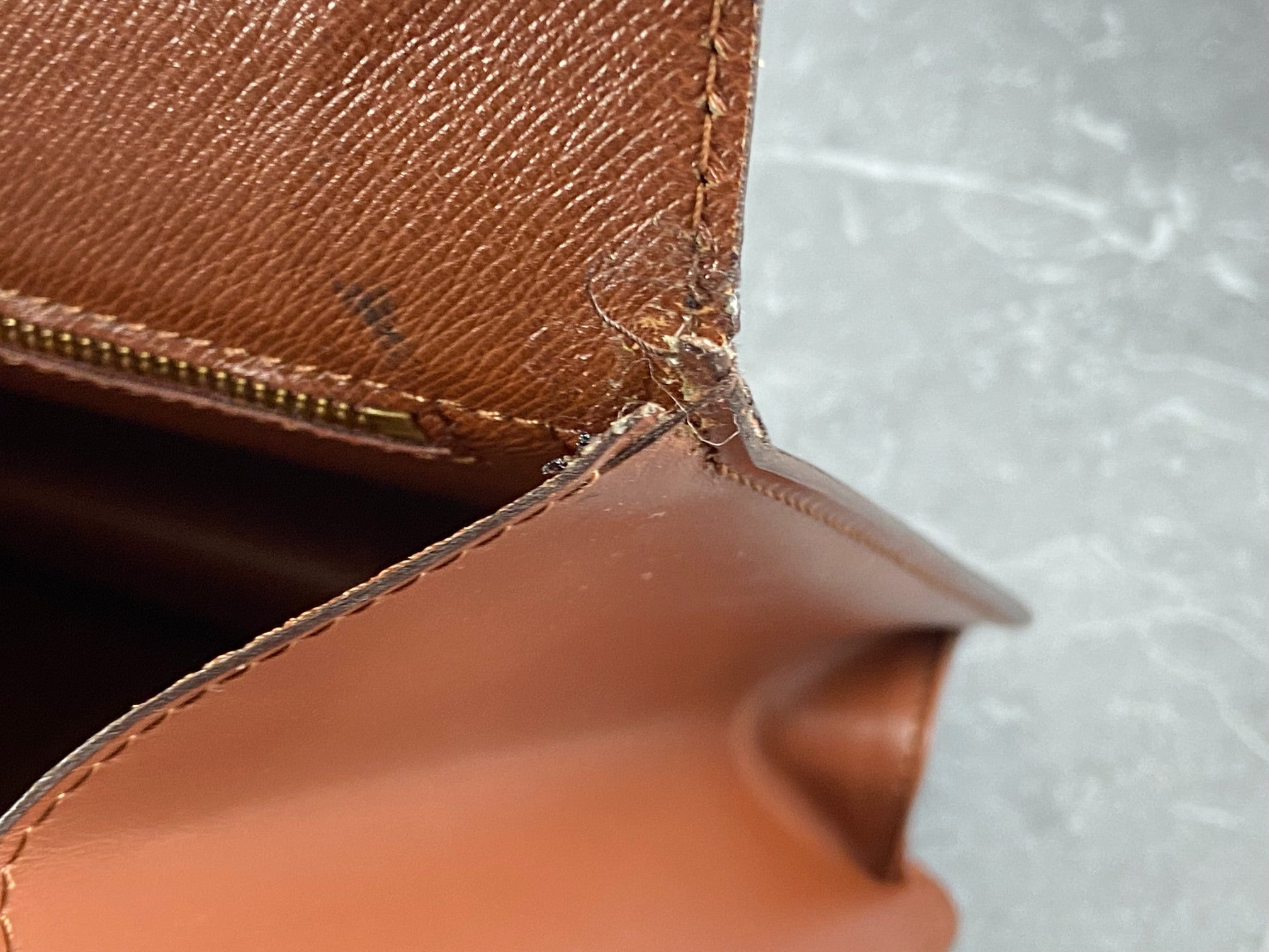 Louis Vuitton Monceau 28 Monogram Canvas