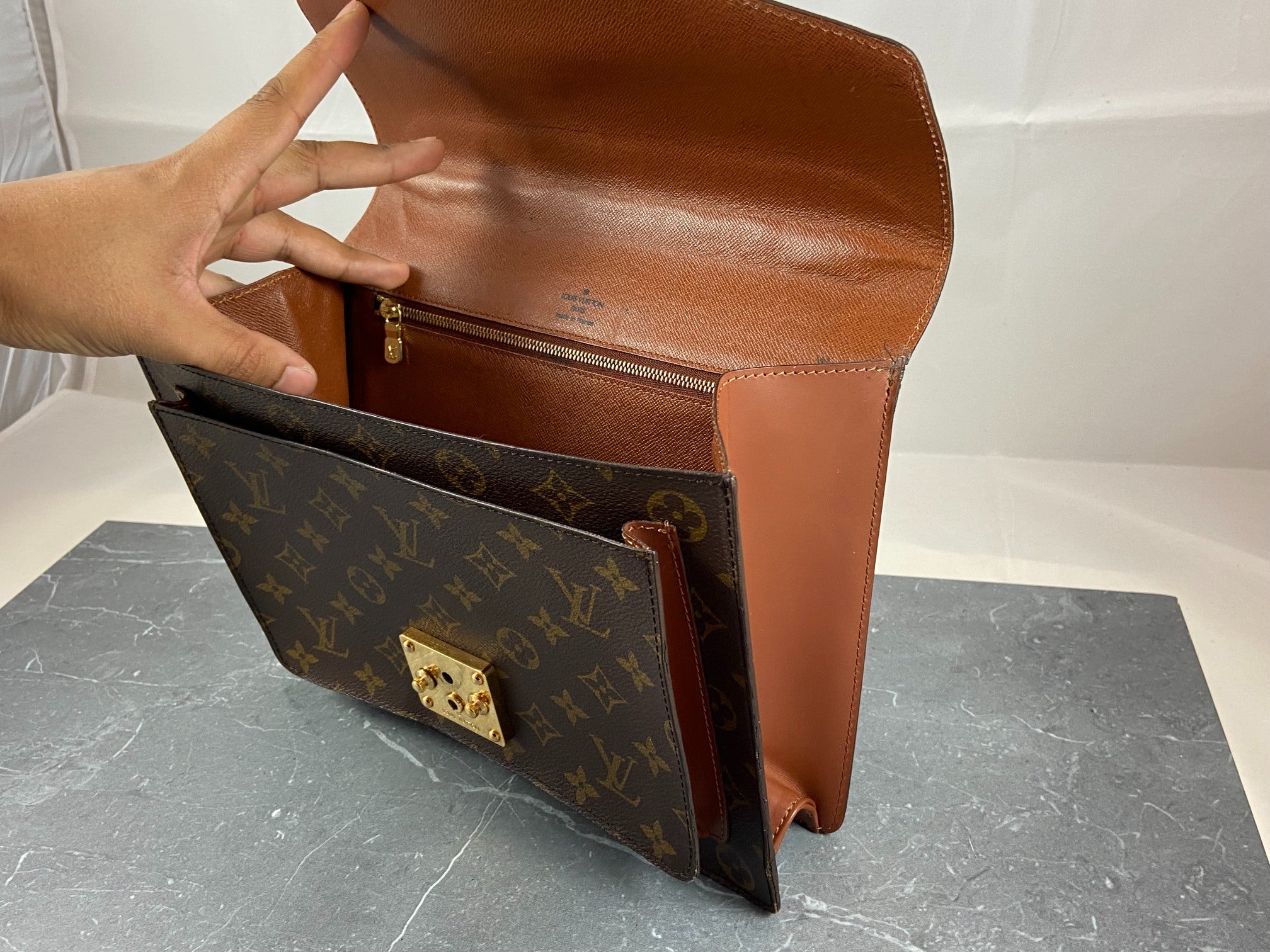 Louis Vuitton Monceau 28 Monogram Canvas