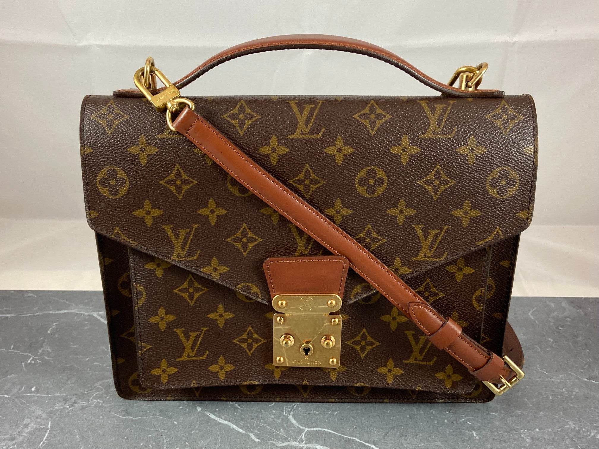 Louis Vuitton Monceau 28 Monogram Canvas