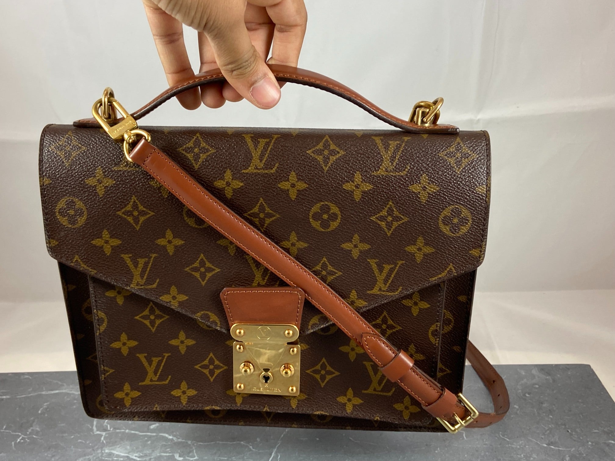 Louis Vuitton Monceau 28 Monogram Canvas